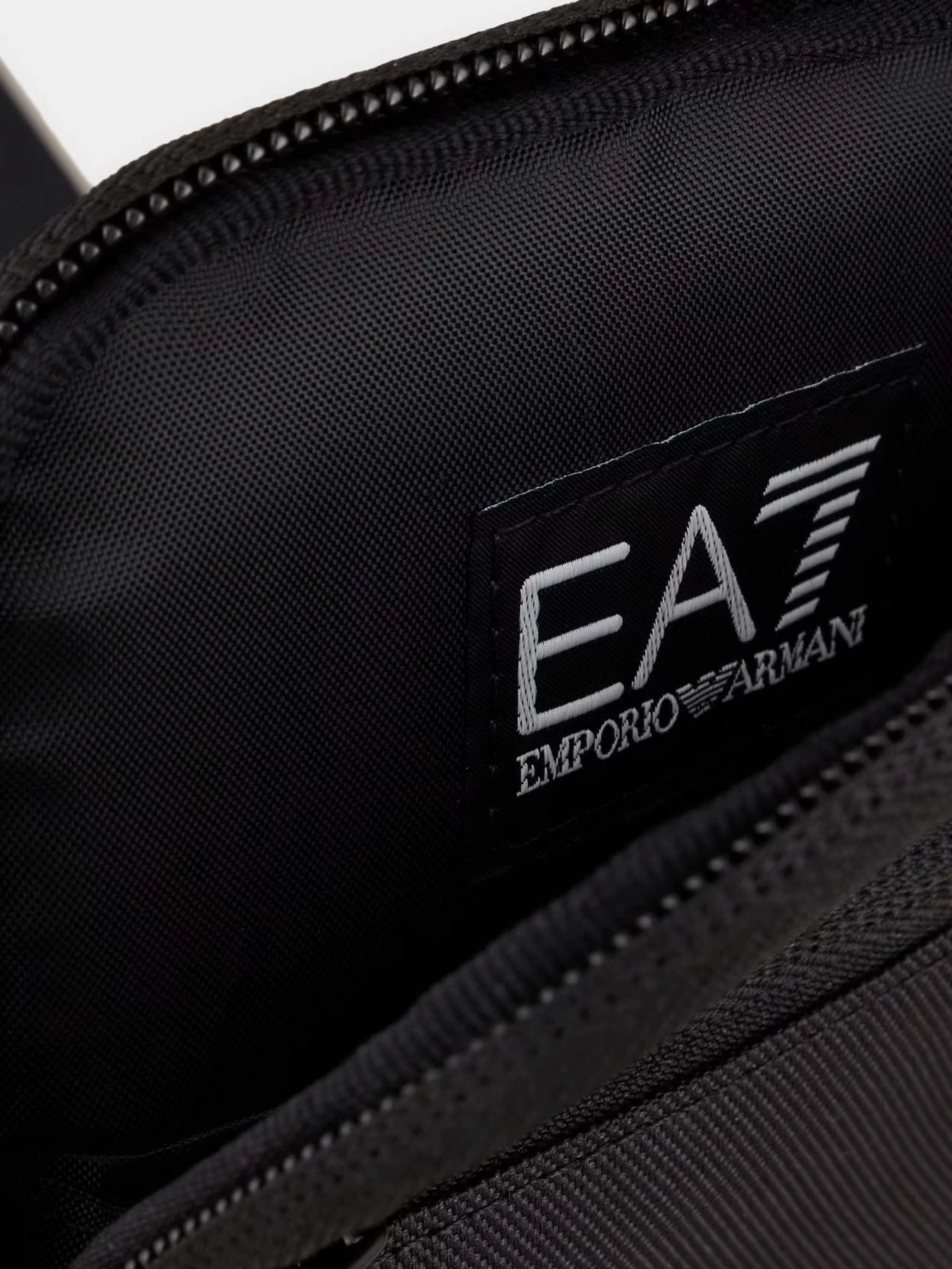 Сумки EA7 модель 245080-CC940-26121 Сумки EA7 модель 245080-CC940-26121 Фото