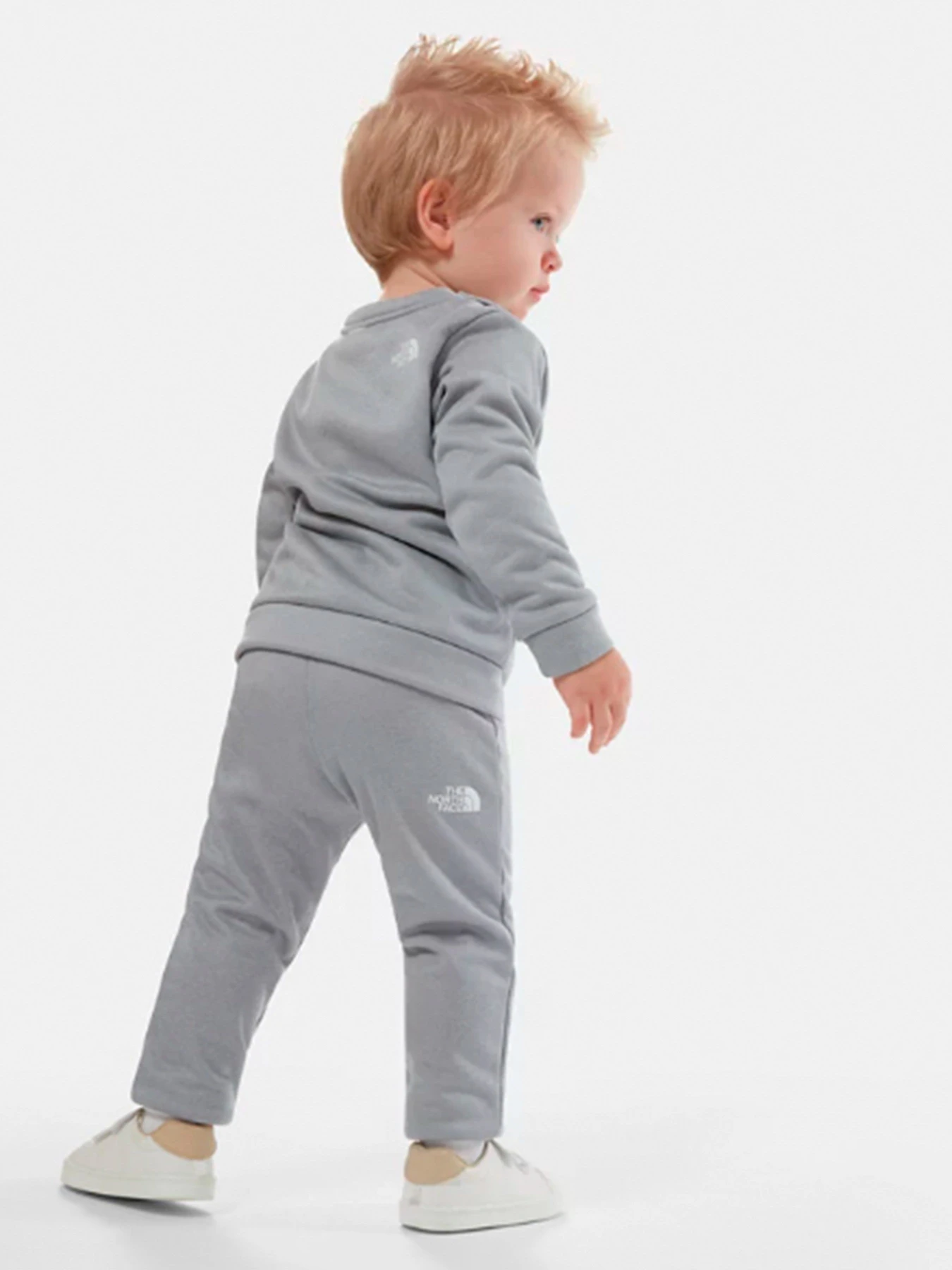 Костюми The North Face Todd Surgent модель NF0A4CBQDYX1 Костюми The North Face Todd Surgent модель NF0A4CBQDYX1 Фото