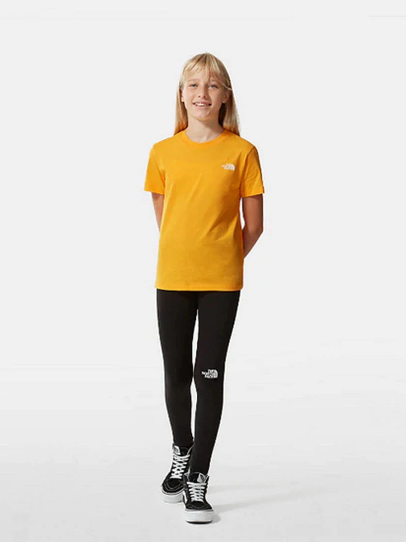 Футболки і поло The North Face Simple Dome модель NF0A2WAN56P1 Футболки і поло The North Face Simple Dome модель NF0A2WAN56P1 Фото