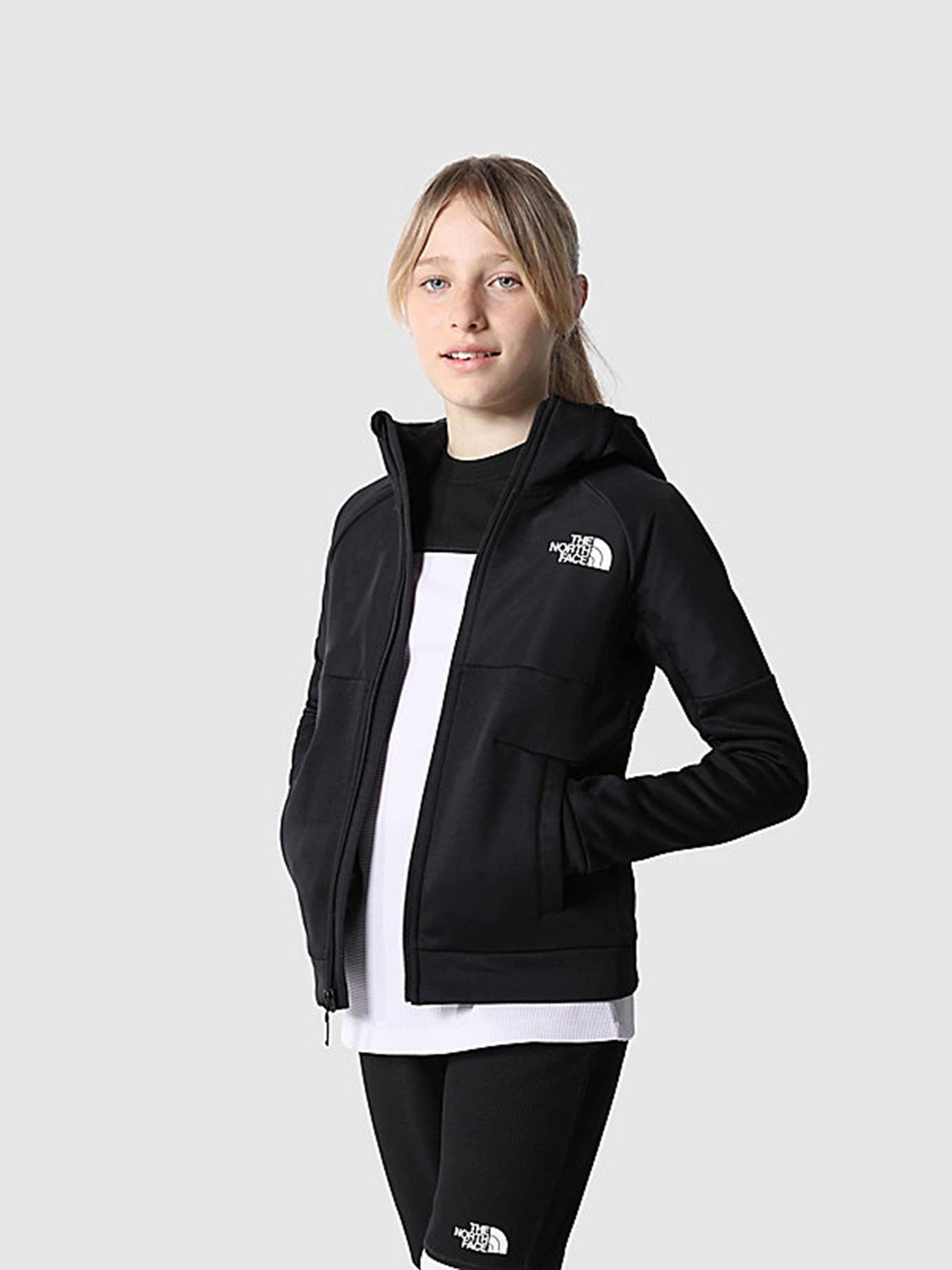 Худи и свитшоты The North Face Mountain Athletics модель NF0A7X4DJK31 Худи и свитшоты The North Face Mountain Athletics модель NF0A7X4DJK31 Фото