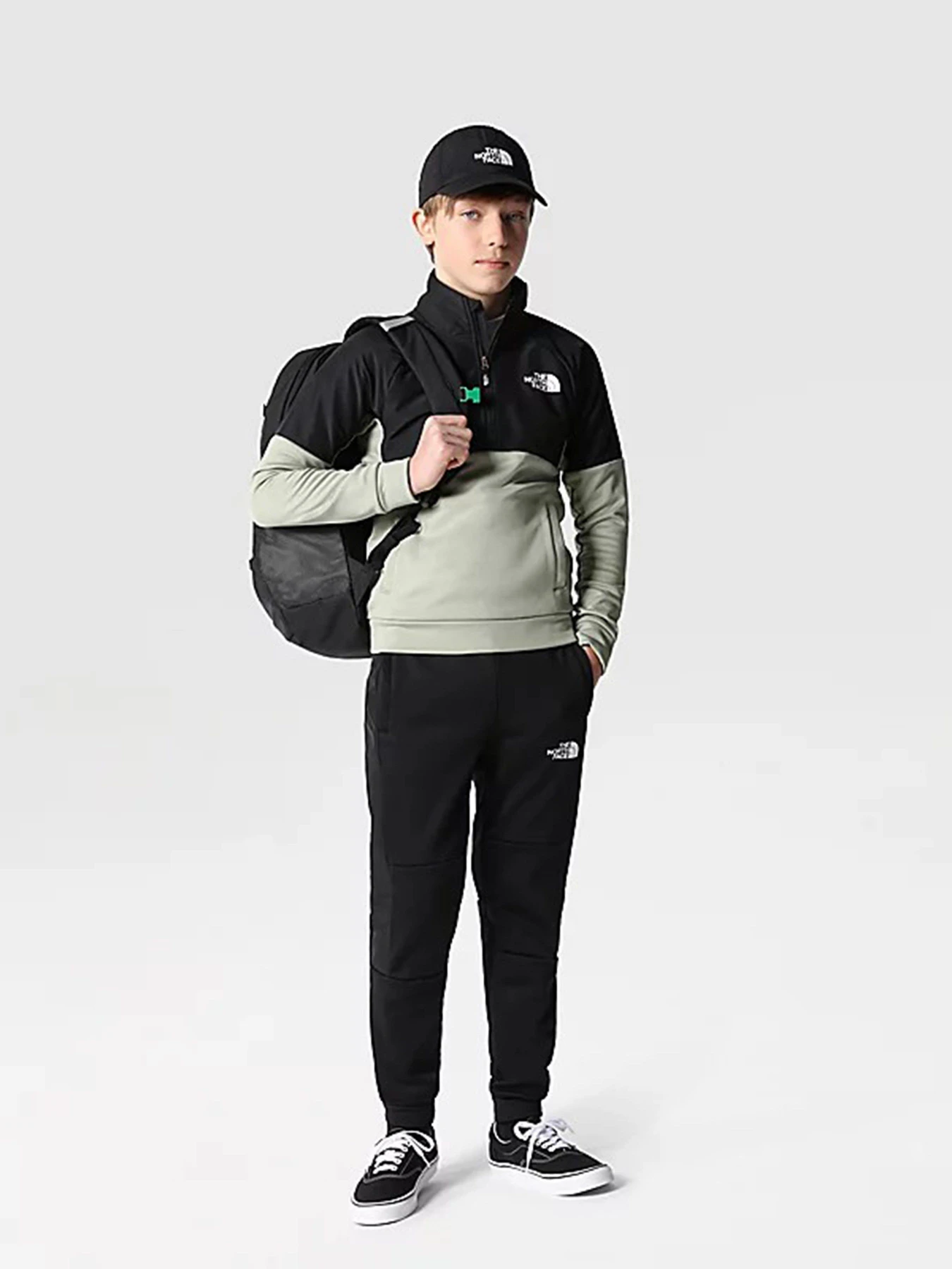 Брюки The North Face Mountain Athletics модель NF0A7X4EJK31 Брюки The North Face Mountain Athletics модель NF0A7X4EJK31 Фото