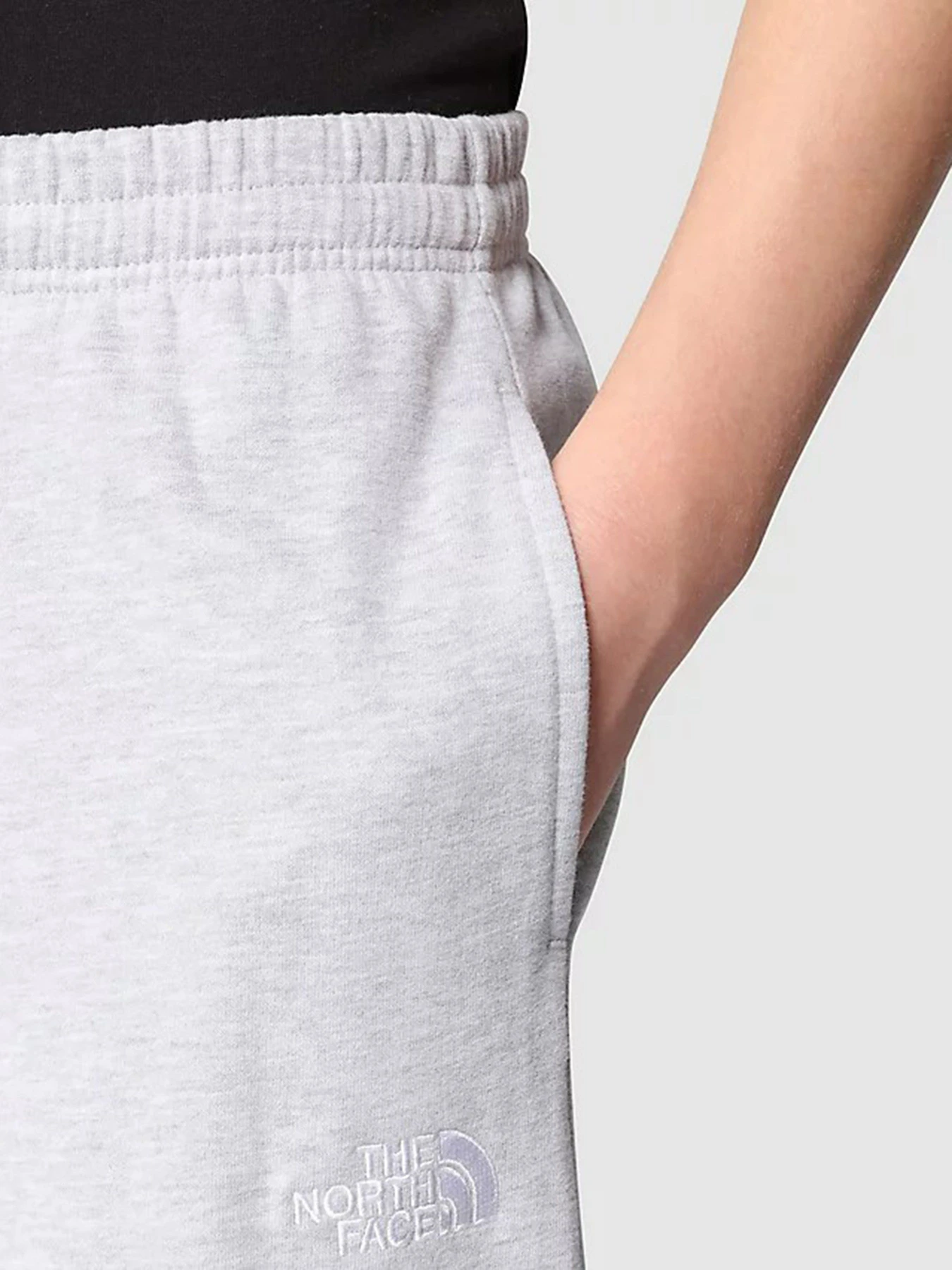 Брюки The North Face Oversized модель NF0A7X4WDYX1 Брюки The North Face Oversized модель NF0A7X4WDYX1 Фото