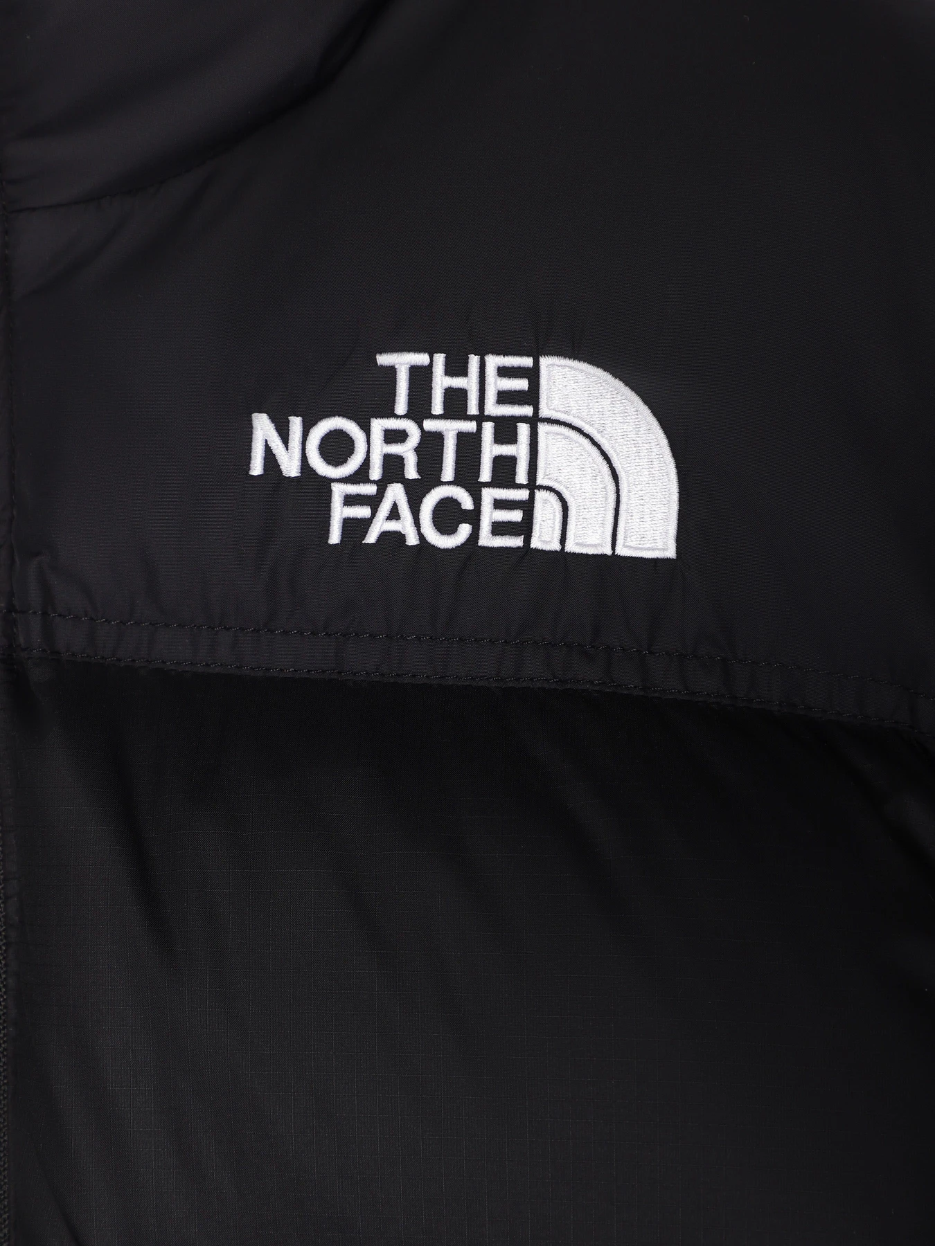 Куртки та дублянки The North Face Nuptse модель NF0A8A4CKX71 Фото