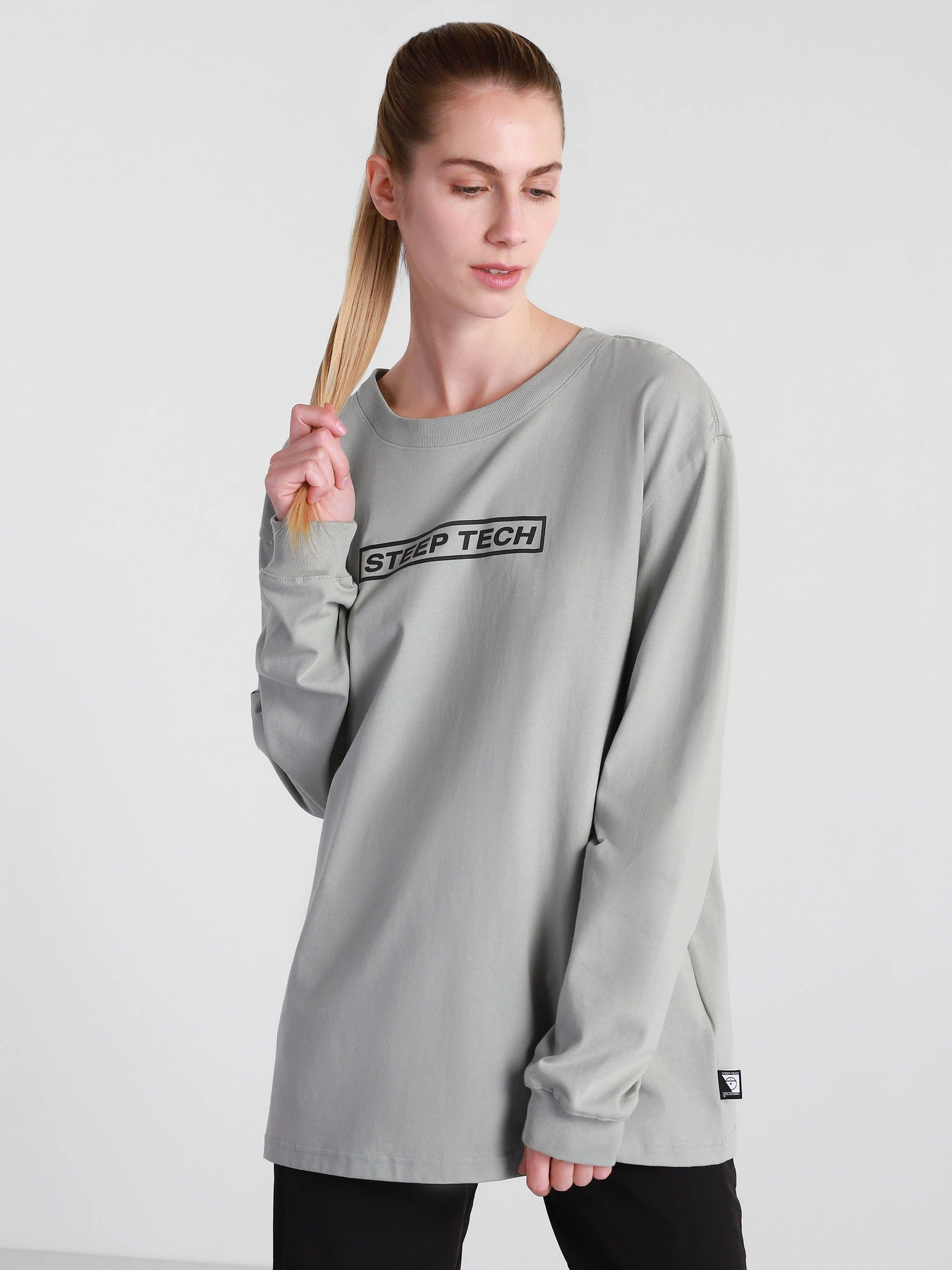 Худі та світшоти The North Face Steep Tech Light модель NF0A52ZAHDF1 Фото