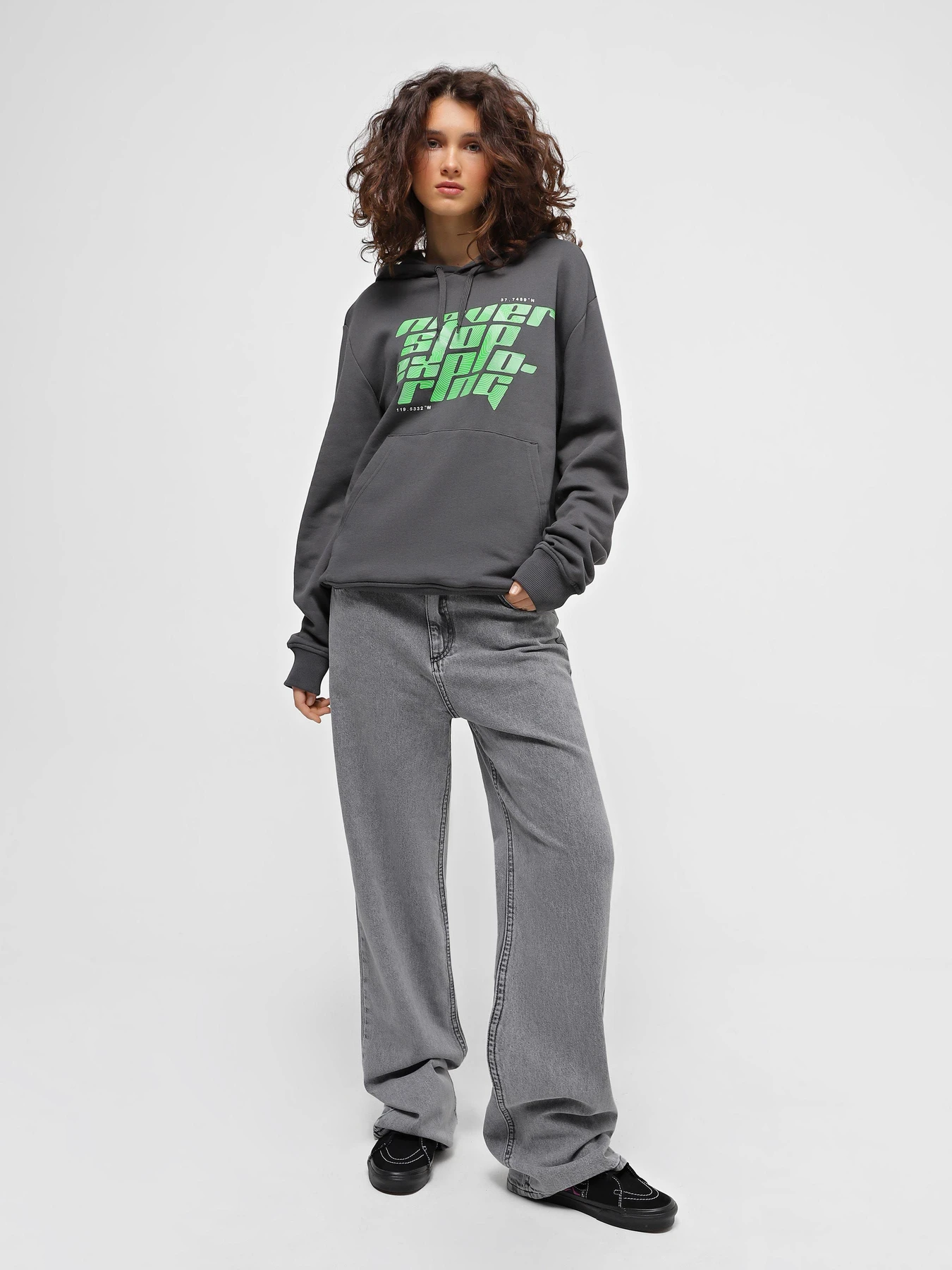 Худи и свитшоты The North Face Graphic модель NF0A852Z0C51 Фото