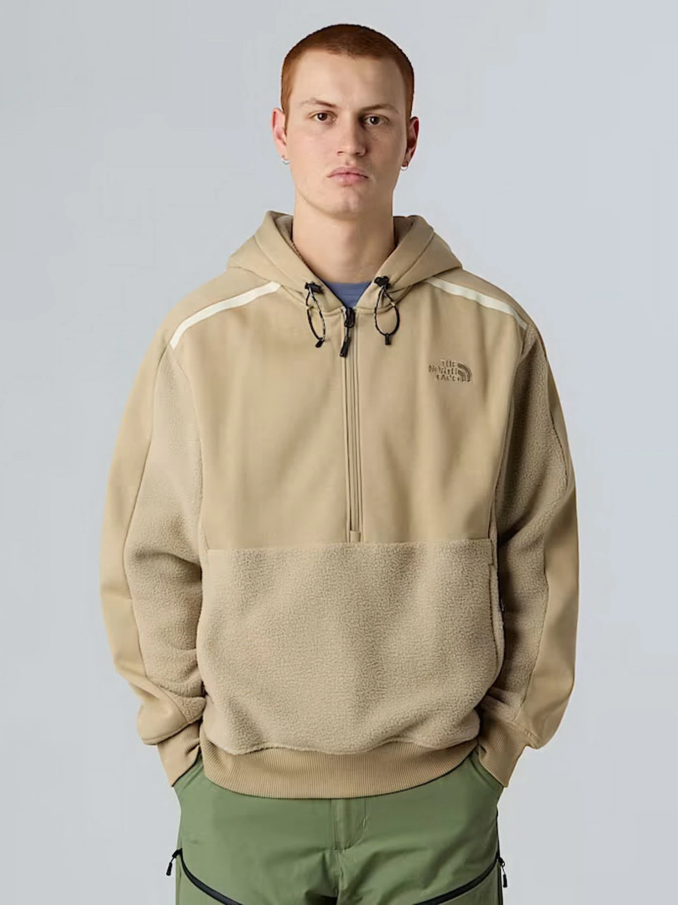 Худи и свитшоты The North Face модель NF0A8E7FCEL1 Фото