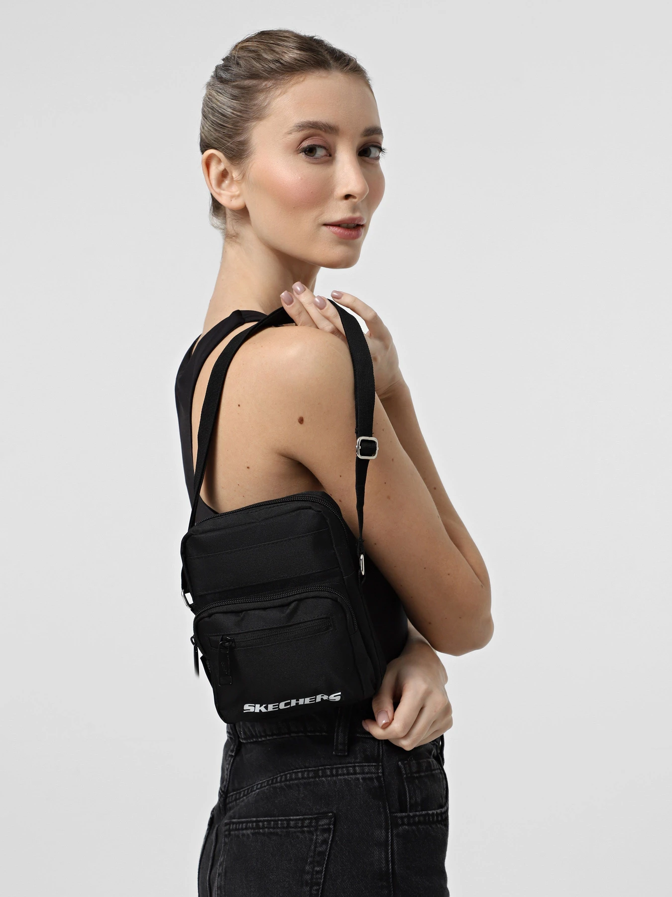 Сумки Skechers CROSSBODY HATCH модель SKCH7782 BLK Сумки Skechers CROSSBODY HATCH модель SKCH7782 BLK Фото