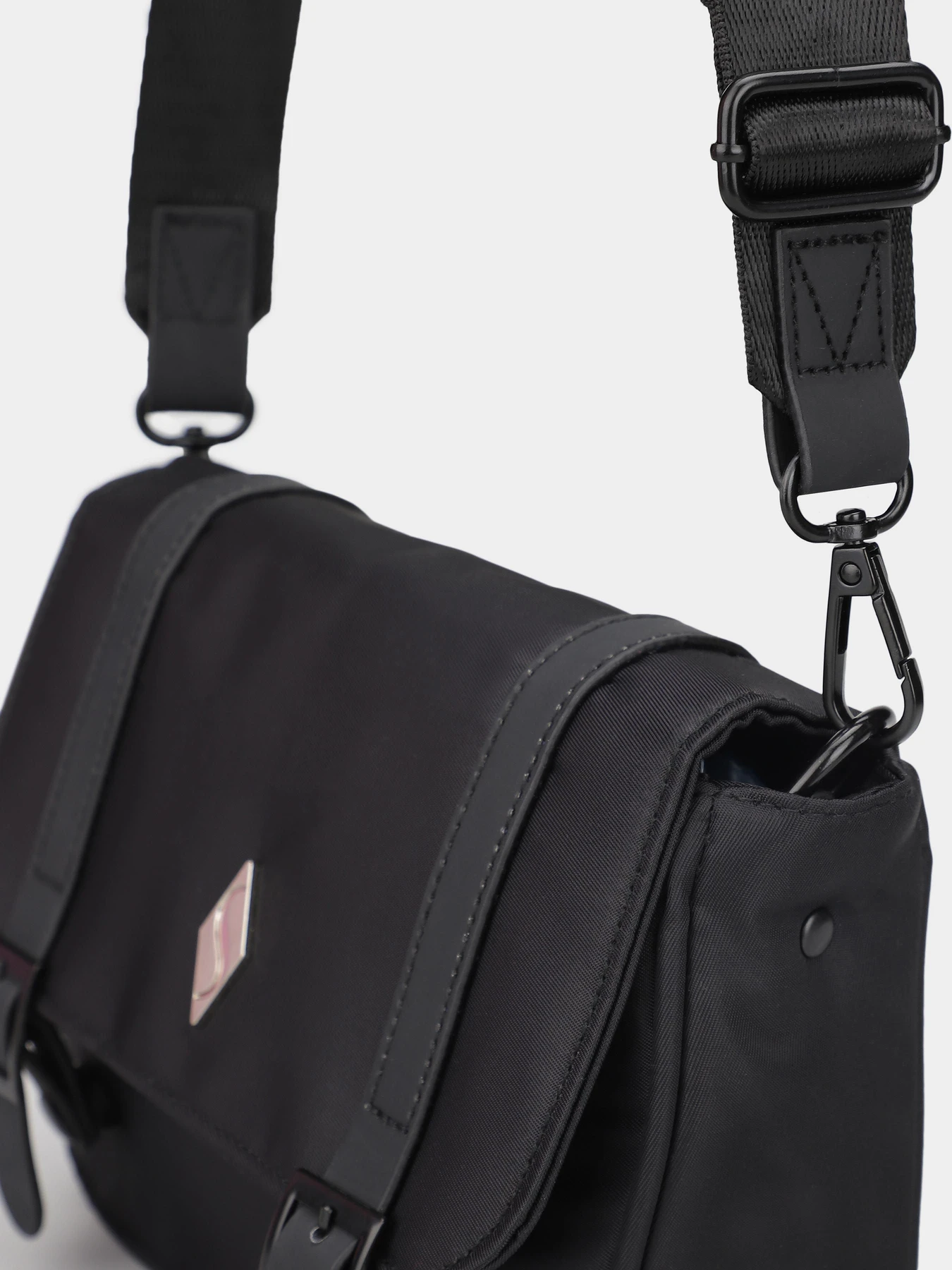 Сумки Skechers Jetsetter модель SKCH8219 BLK Сумки Skechers Jetsetter модель SKCH8219 BLK Фото