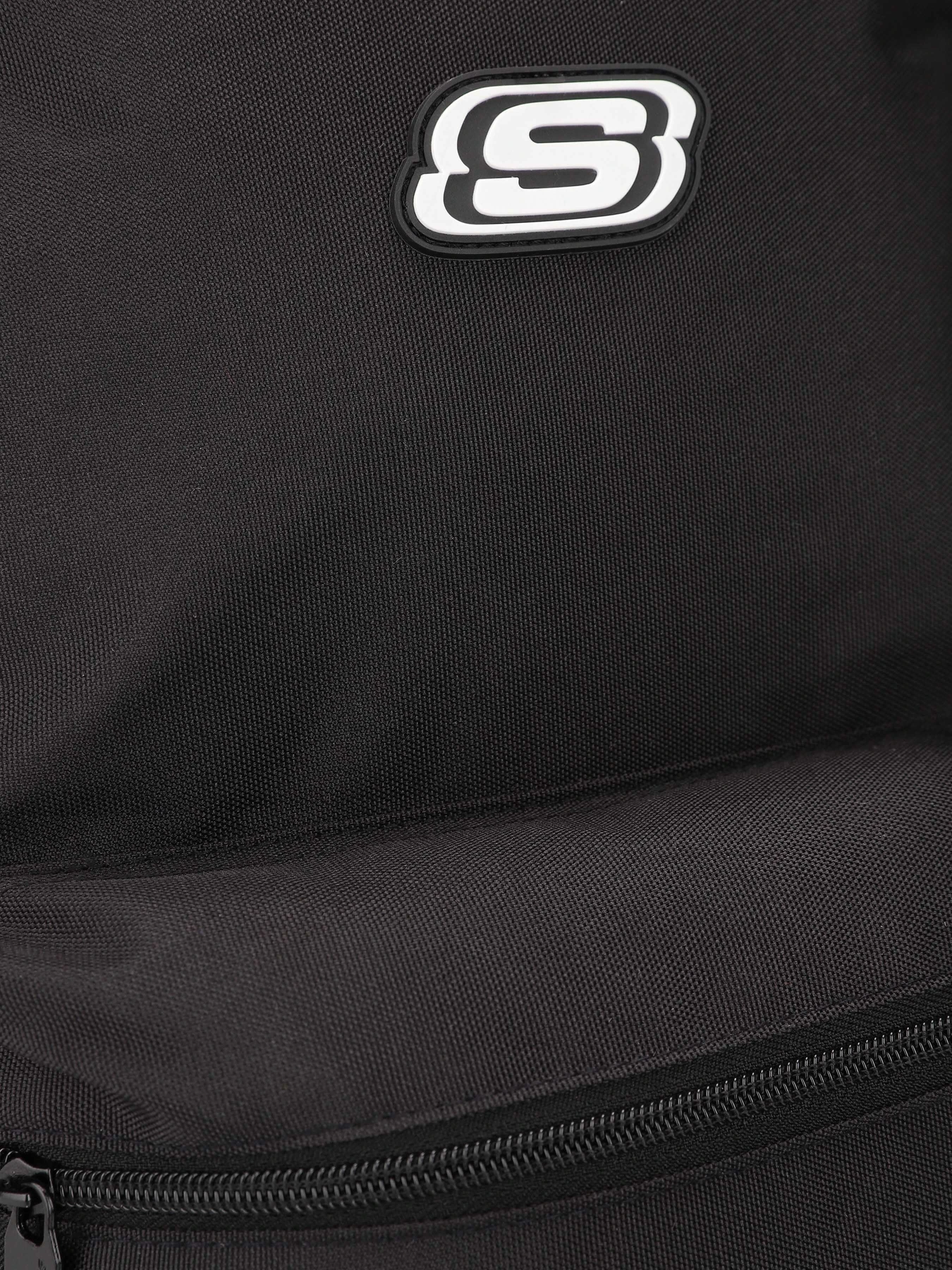 Рюкзаки Skechers ESSENTIAL BACKPACK модель SKCH8442 BKW Рюкзаки Skechers ESSENTIAL BACKPACK модель SKCH8442 BKW Фото