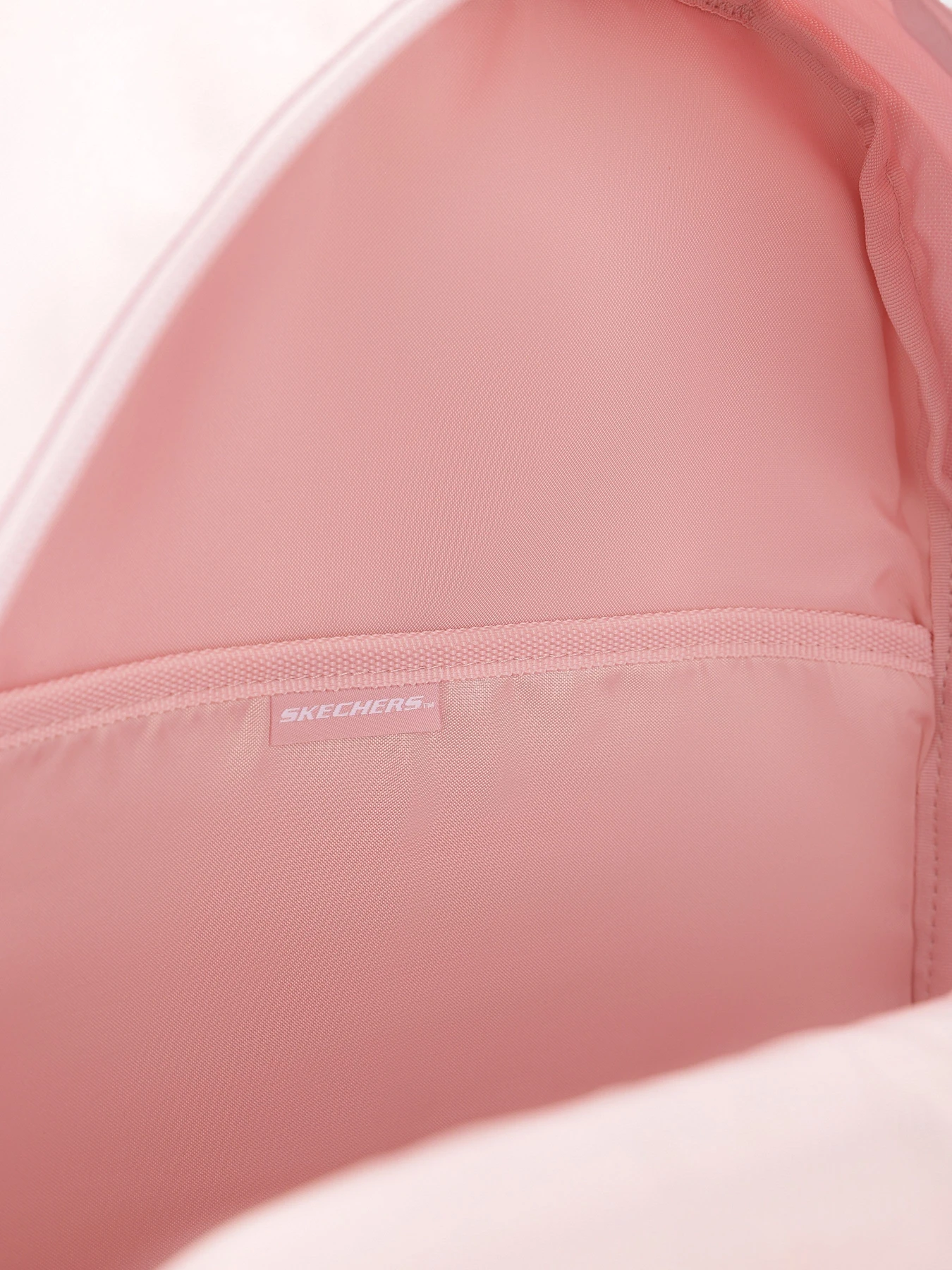 Рюкзаки Skechers WEEKEND BACKPACK 2.0 модель SKCH9404 LTS Рюкзаки Skechers WEEKEND BACKPACK 2.0 модель SKCH9404 LTS Фото