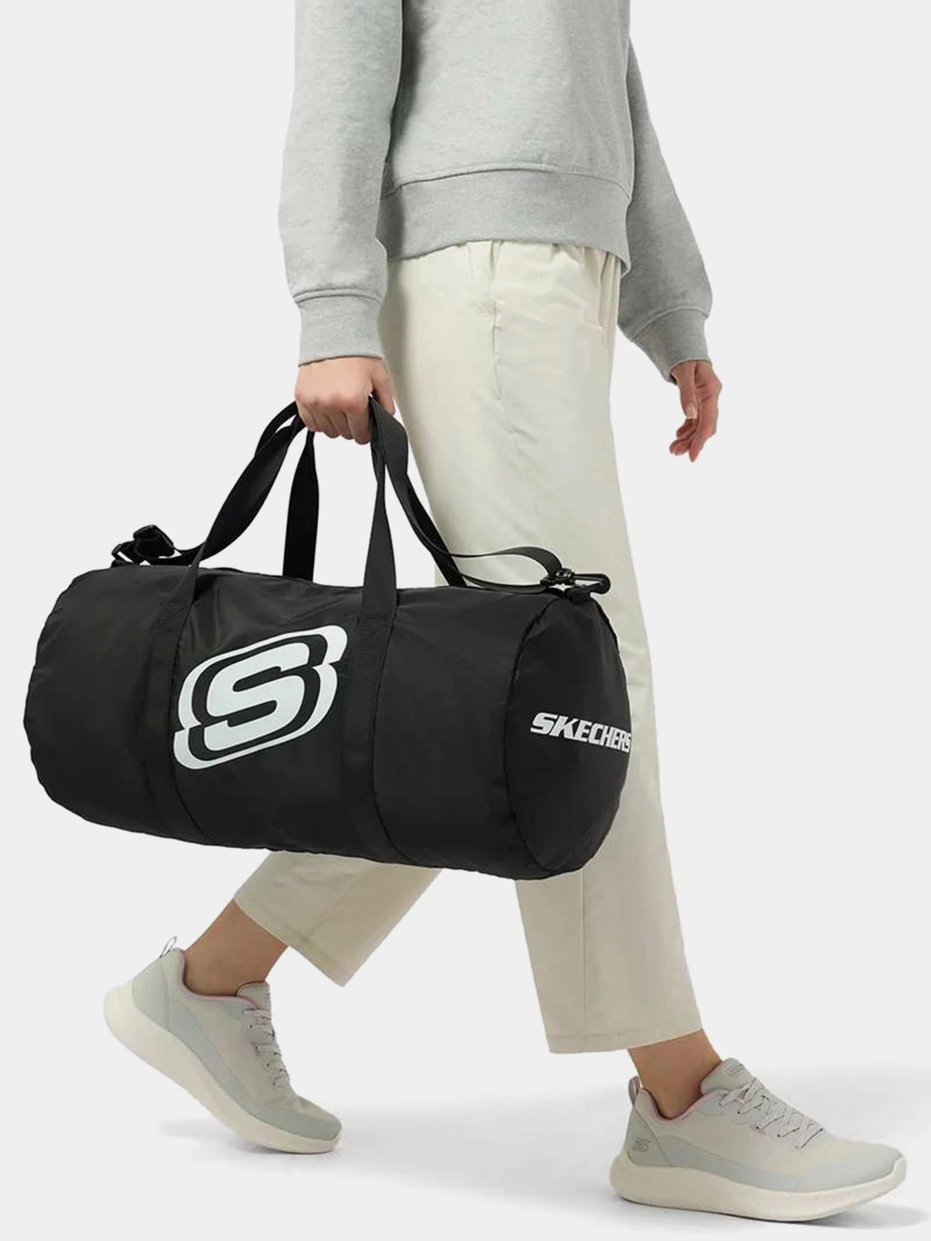 Сумки Skechers URBANITE DUFFLE BAG модель SKCH9204 BLK Сумки Skechers URBANITE DUFFLE BAG модель SKCH9204 BLK Фото