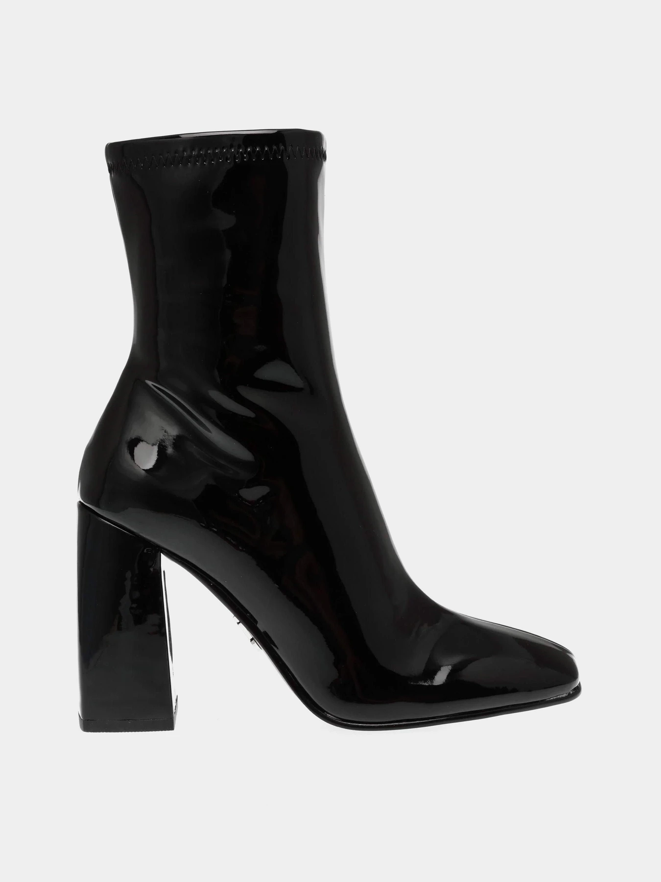 Черевики та чоботи Steve Madden Traverse модель SM19000040 BLACK PATENT Фото