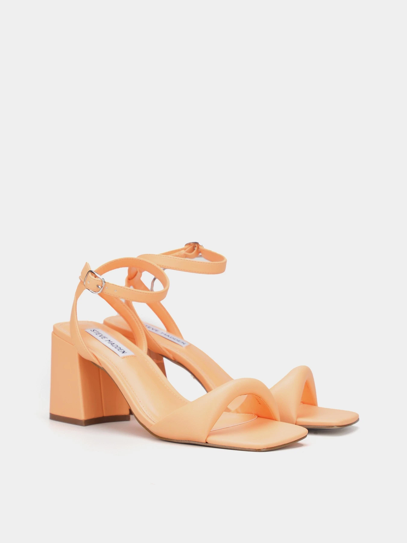 Босоніжки Steve Madden модель SM11003075 ORANGE Фото