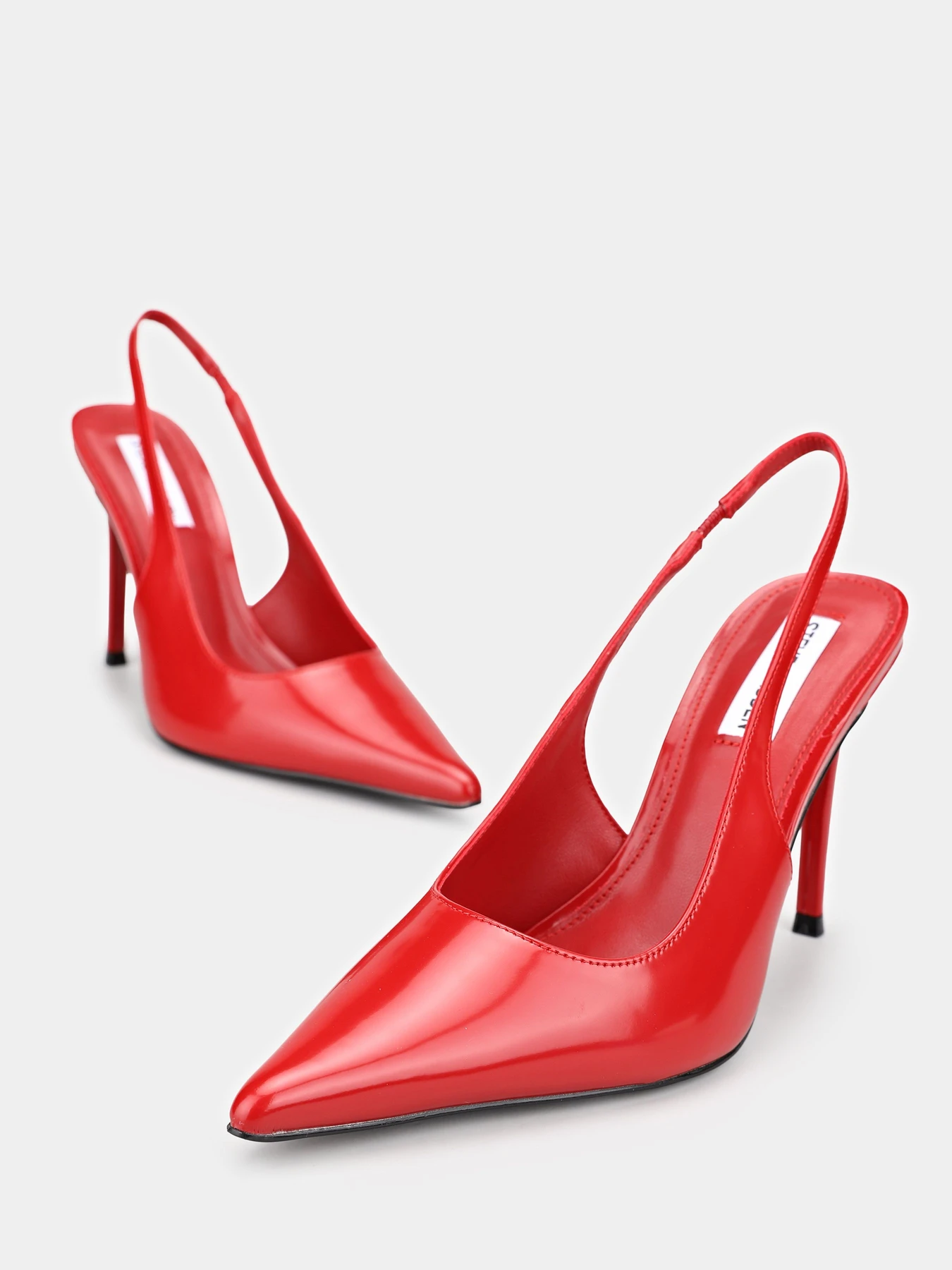 Туфли и лоферы Steve Madden REYES модель SM11003389 RED BOX Туфли и лоферы Steve Madden REYES модель SM11003389 RED BOX Фото