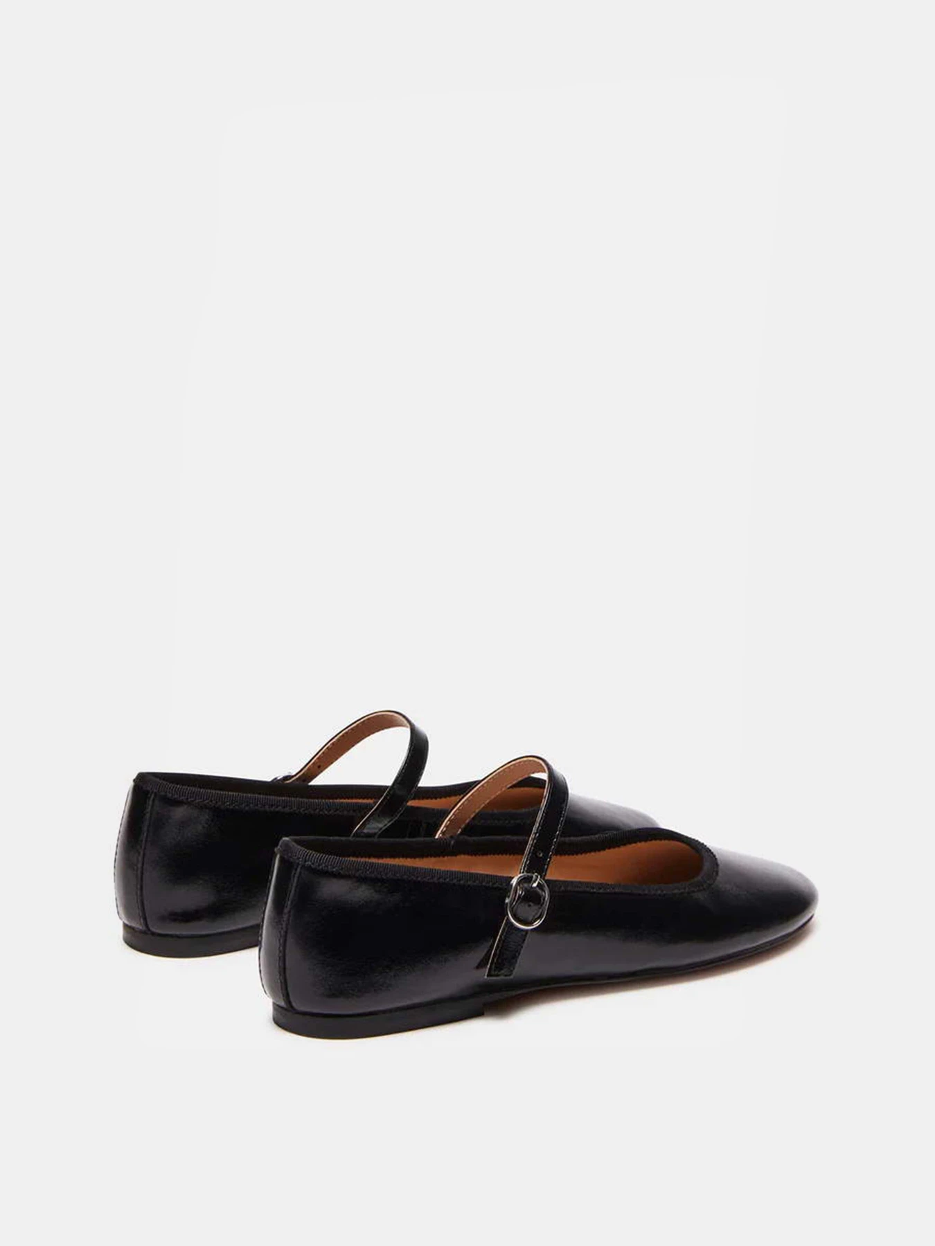 Туфли и лоферы Steve Madden VINETTA модель SM11003146 BLACK LEATHER Туфли и лоферы Steve Madden VINETTA модель SM11003146 BLACK LEATHER Фото