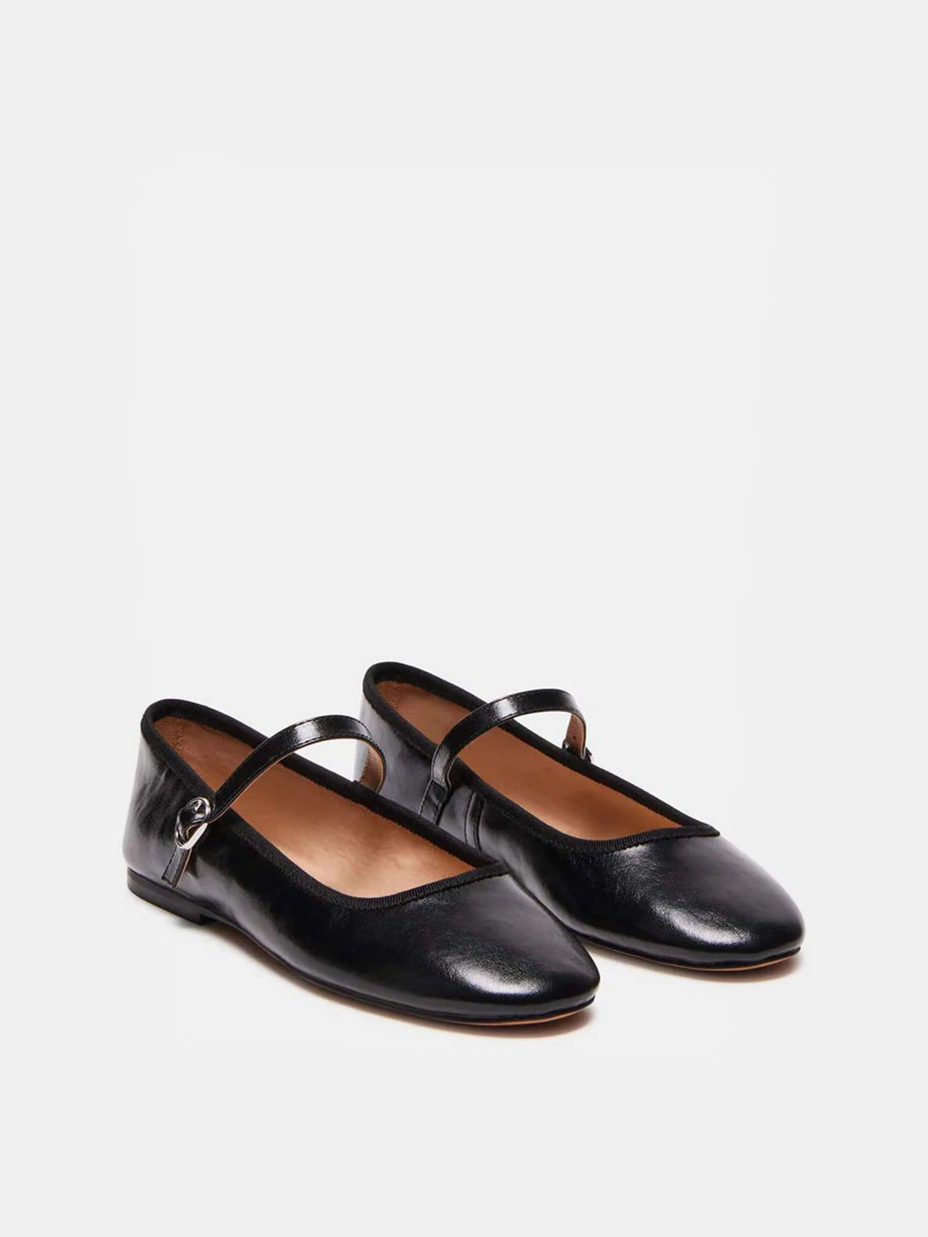 Туфли и лоферы Steve Madden VINETTA модель SM11003146 BLACK LEATHER Туфли и лоферы Steve Madden VINETTA модель SM11003146 BLACK LEATHER Фото
