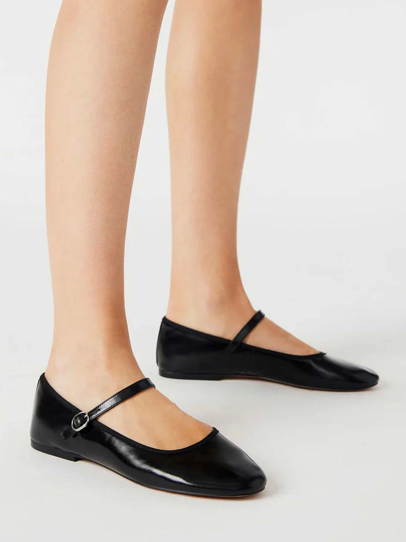 Туфли и лоферы Steve Madden VINETTA модель SM11003146 BLACK LEATHER Туфли и лоферы Steve Madden VINETTA модель SM11003146 BLACK LEATHER Фото