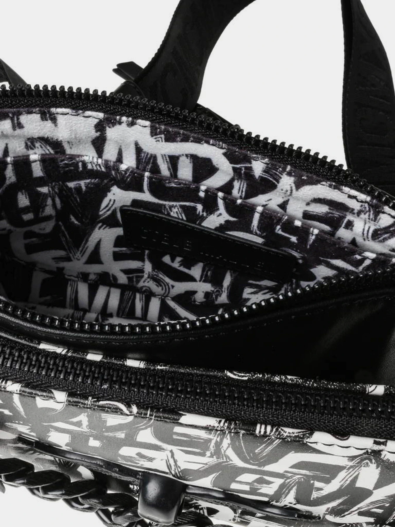 Сумки Steve Madden Bmollie модель SM13001278 BLACK/WHITE Сумки Steve Madden Bmollie модель SM13001278 BLACK/WHITE Фото
