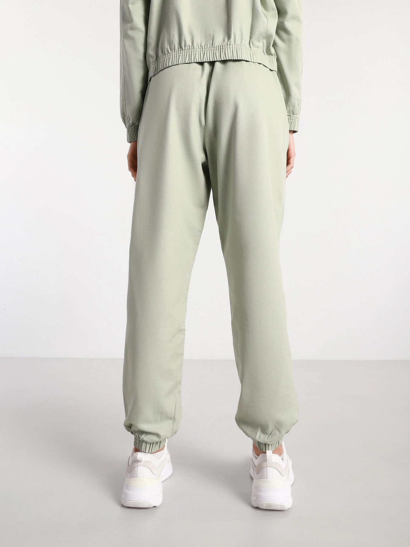 Брюки PUMA Classics Lounge Pants модель 53254274 Фото