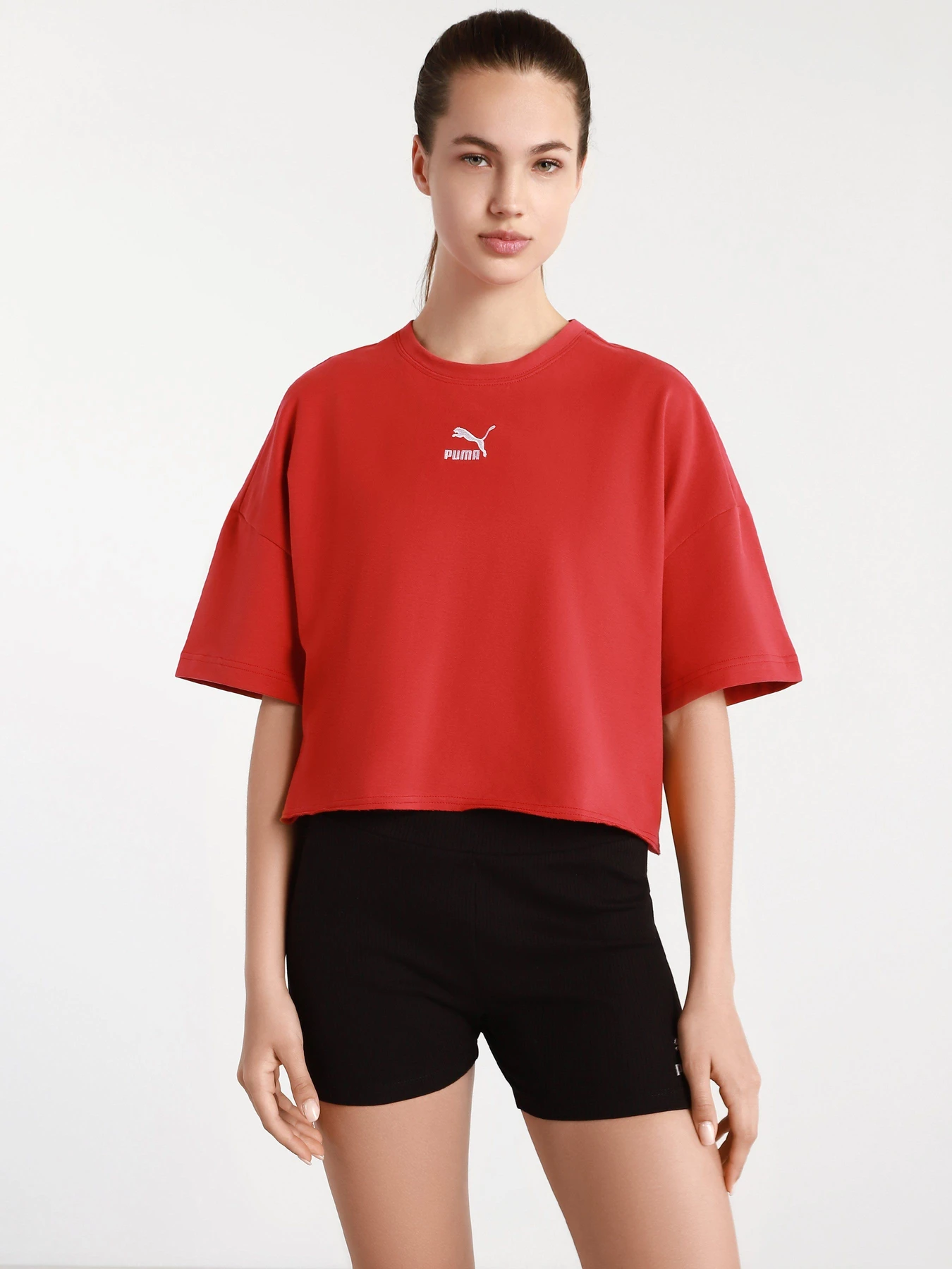 Футболки и поло PUMA Classics Raw Edge Crew модель 53253922 Футболки и поло PUMA Classics Raw Edge Crew модель 53253922 Фото