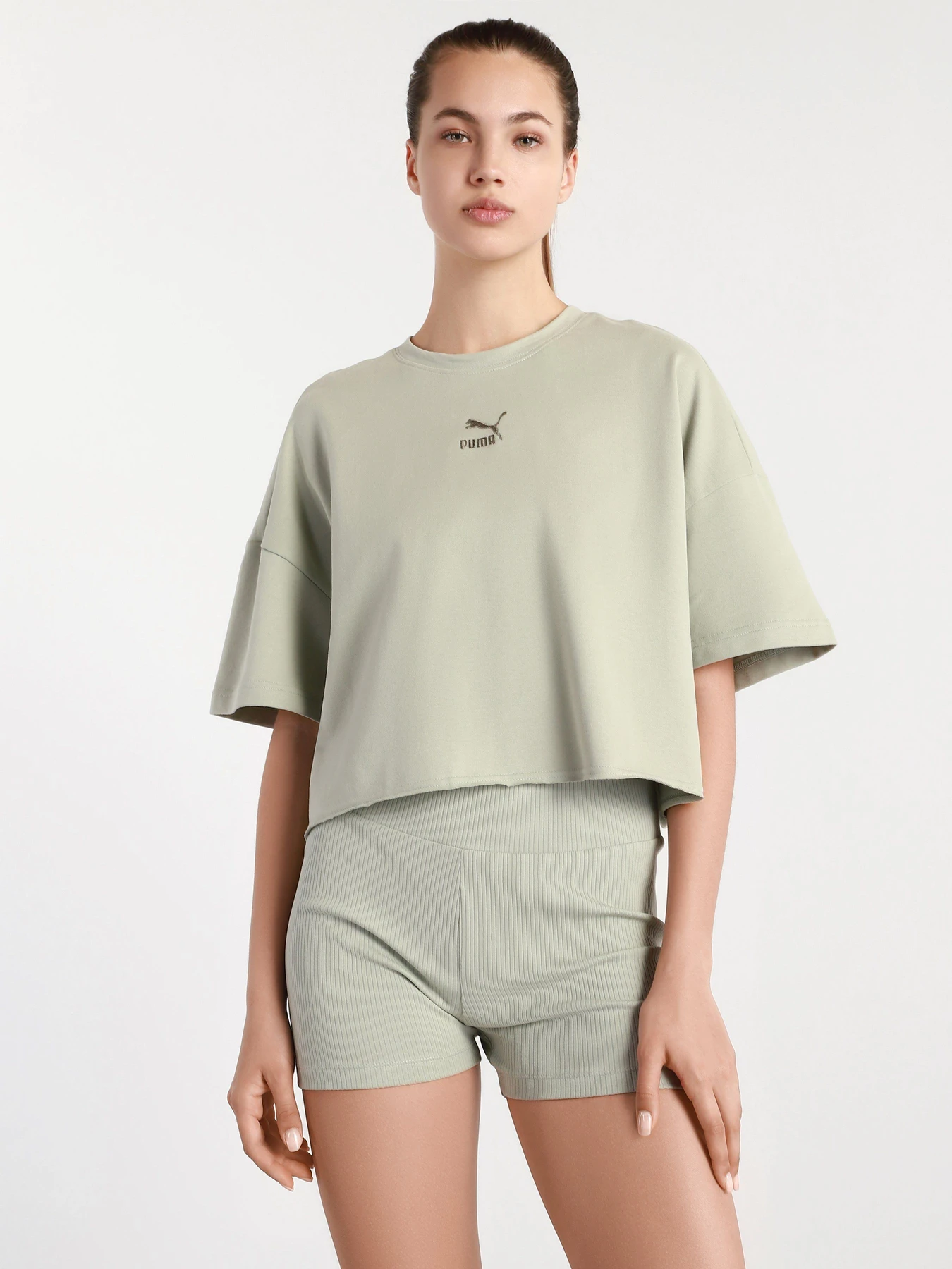 Футболки і поло PUMA Classics Raw Edge Crew модель 53253974 Футболки і поло PUMA Classics Raw Edge Crew модель 53253974 Фото