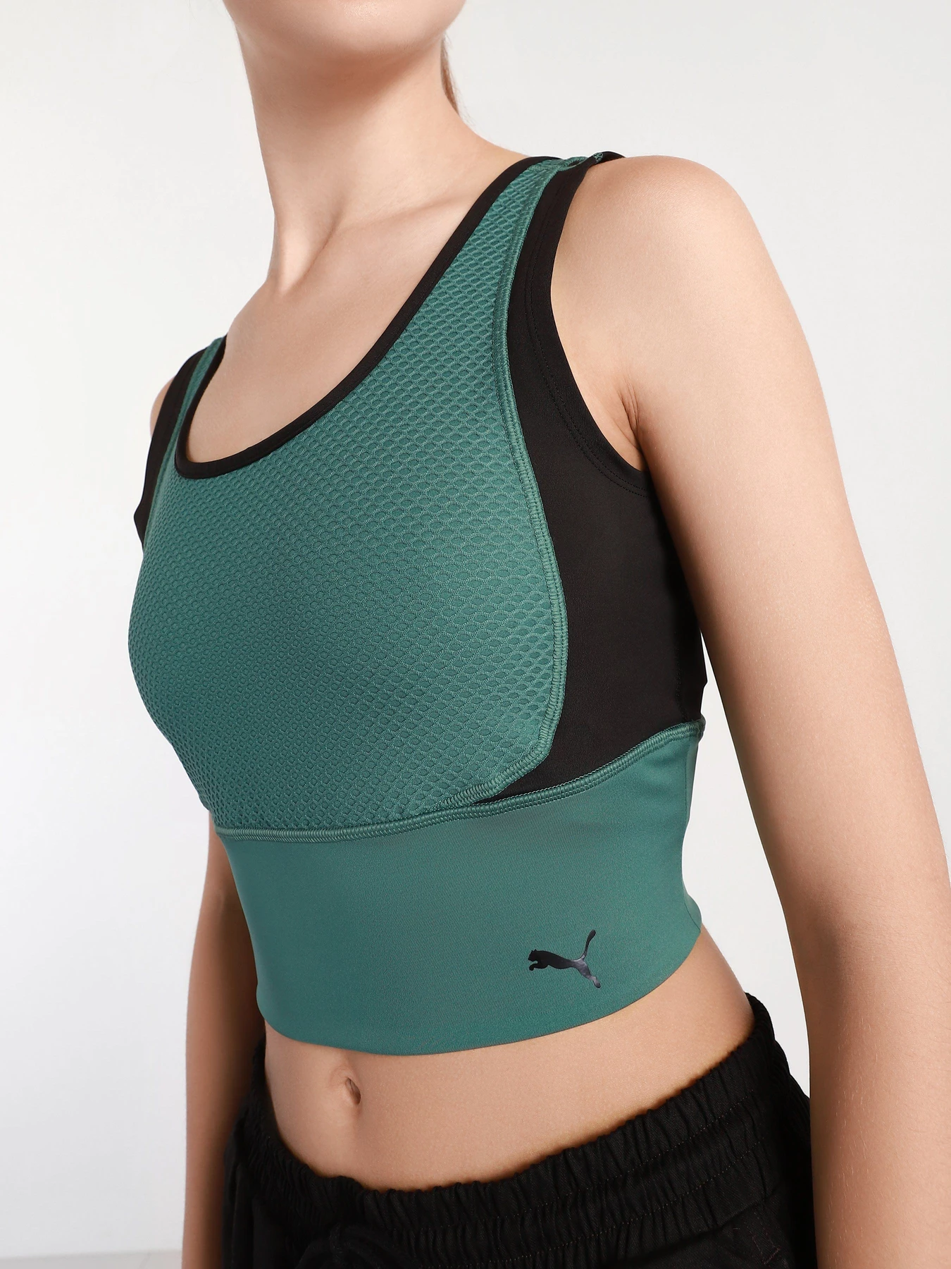 Футболки і поло PUMA Fitted Training Crop Tank модель 52027545 Футболки і поло PUMA Fitted Training Crop Tank модель 52027545 Фото
