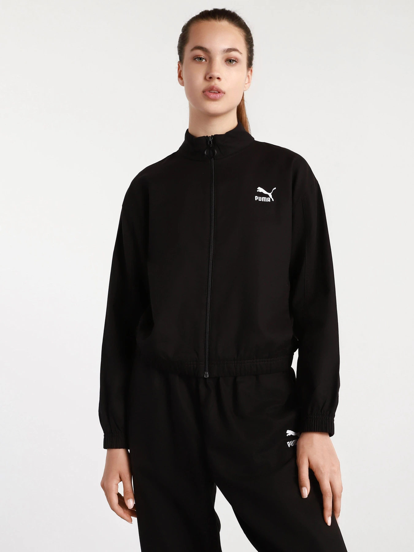 Худі та світшоти PUMA Classics Lounge Jacket модель 53254101 Худі та світшоти PUMA Classics Lounge Jacket модель 53254101 Фото