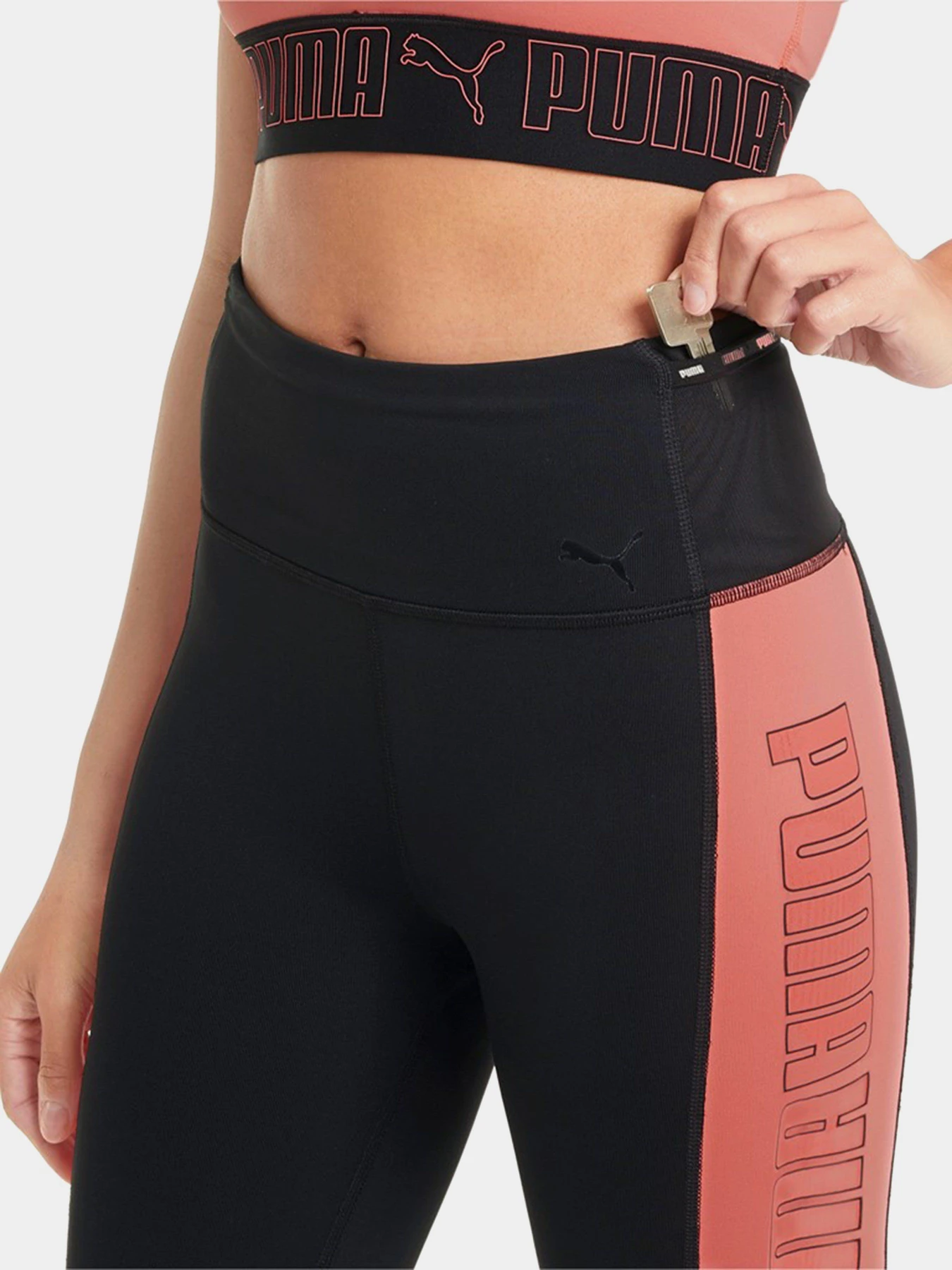 Брюки PUMA Train Logo Block High Waist 7/8 Tight модель 52029082 Брюки PUMA Train Logo Block High Waist 7/8 Tight модель 52029082 Фото