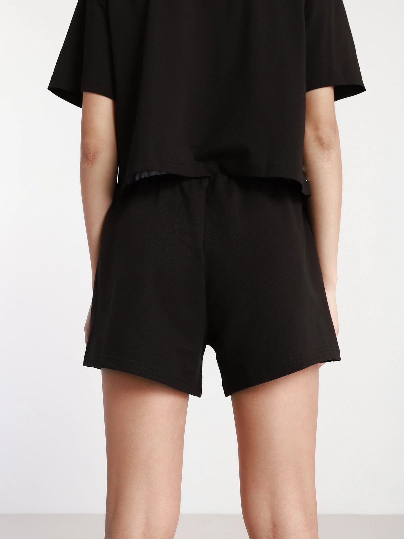 Шорти PUMA ELEVATE Shorts модель 53253301 Фото