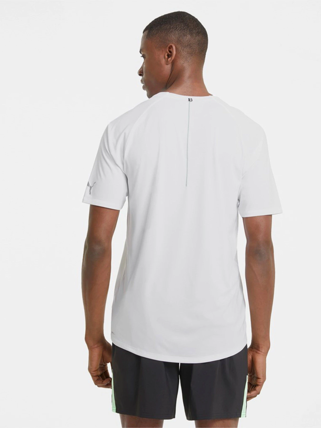Футболки і поло PUMA Run Lite COOLadapt SS TEE M модель 52022002 Футболки і поло PUMA Run Lite COOLadapt SS TEE M модель 52022002 Фото