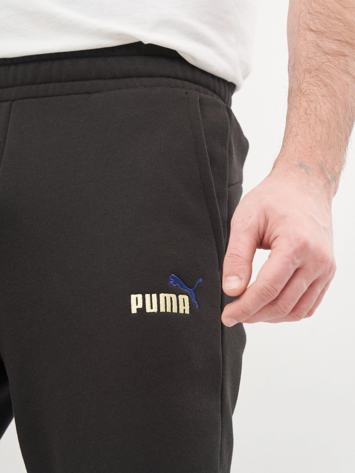 Брюки PUMA ESS+ Embroidery модель 58718701 Брюки PUMA ESS+ Embroidery модель 58718701 Фото