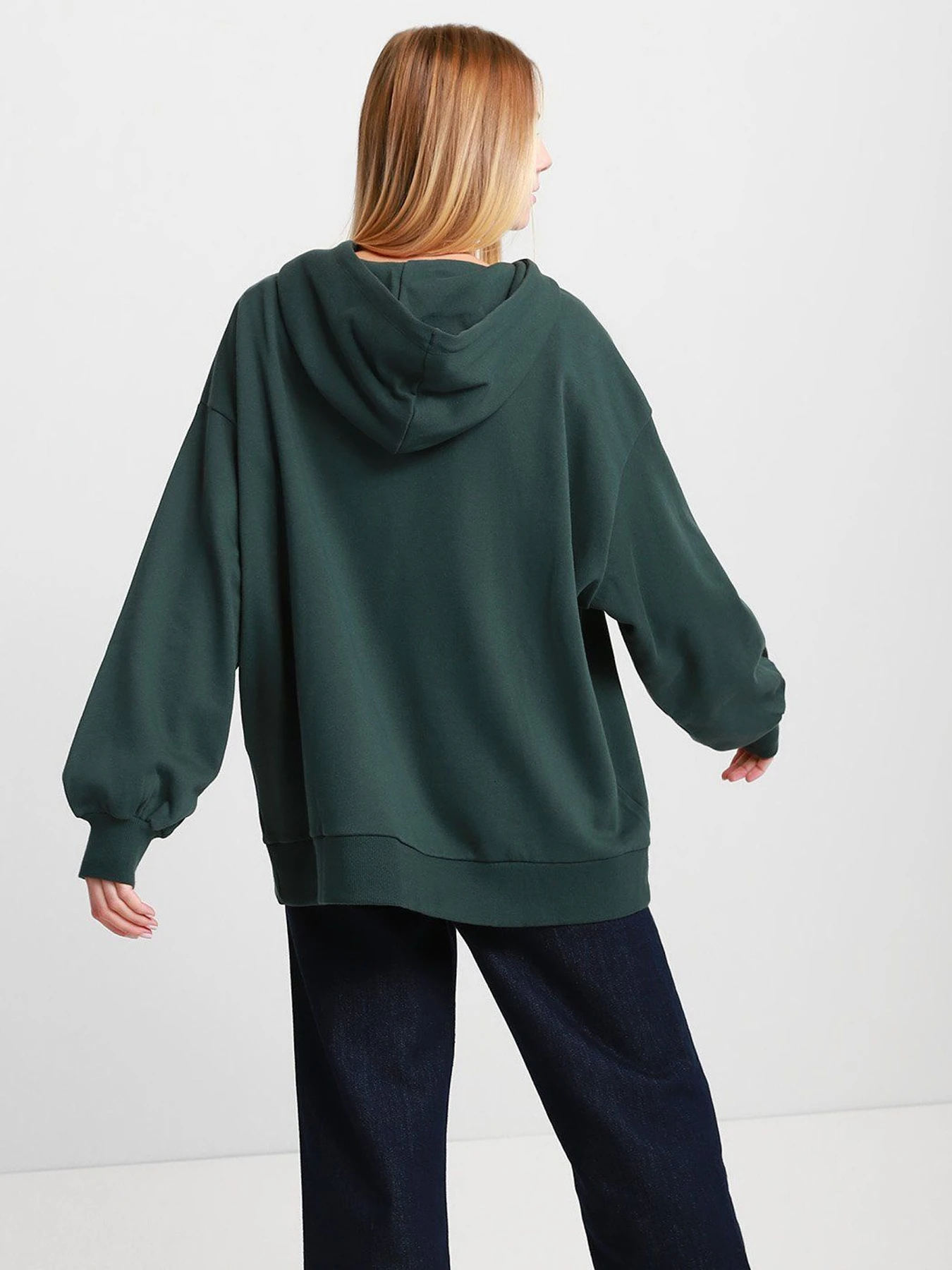 Худи и свитшоты PUMA Classics Oversized модель 53041280 Фото