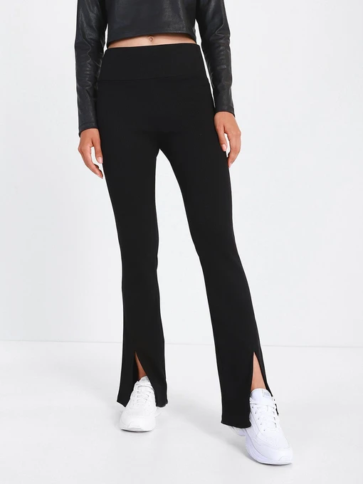 Брюки PUMA Classics Ribbed Slit модель 53161401 Фото
