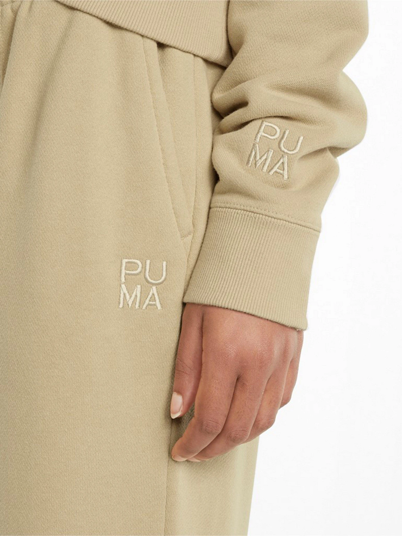 Брюки PUMA Infuse Sweat Pants модель 53193020 Брюки PUMA Infuse Sweat Pants модель 53193020 Фото