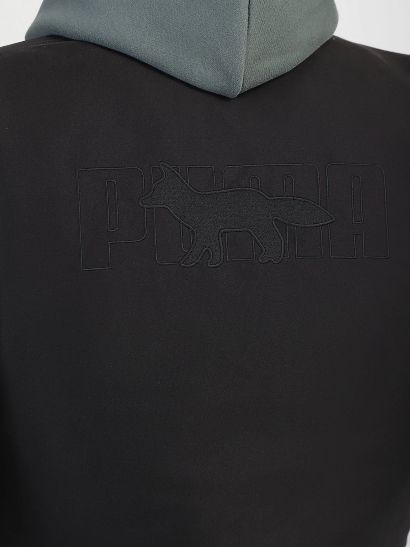 Куртки и дубленки PUMA x MAISON KITSUNE Rev модель 53230301 Куртки и дубленки PUMA x MAISON KITSUNE Rev модель 53230301 Фото