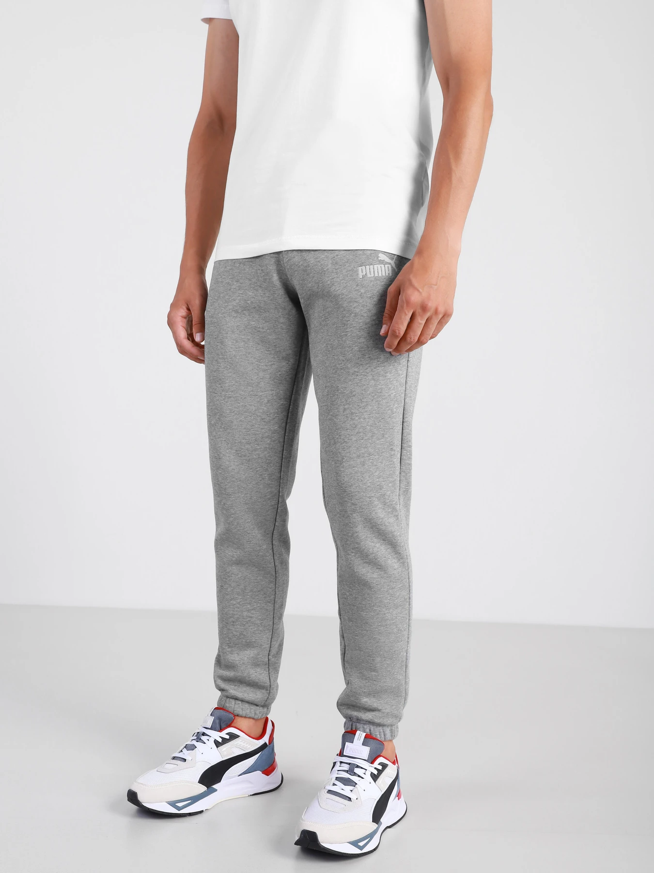 Брюки PUMA ESS+ модель 58943803 Брюки PUMA ESS+ модель 58943803 Фото