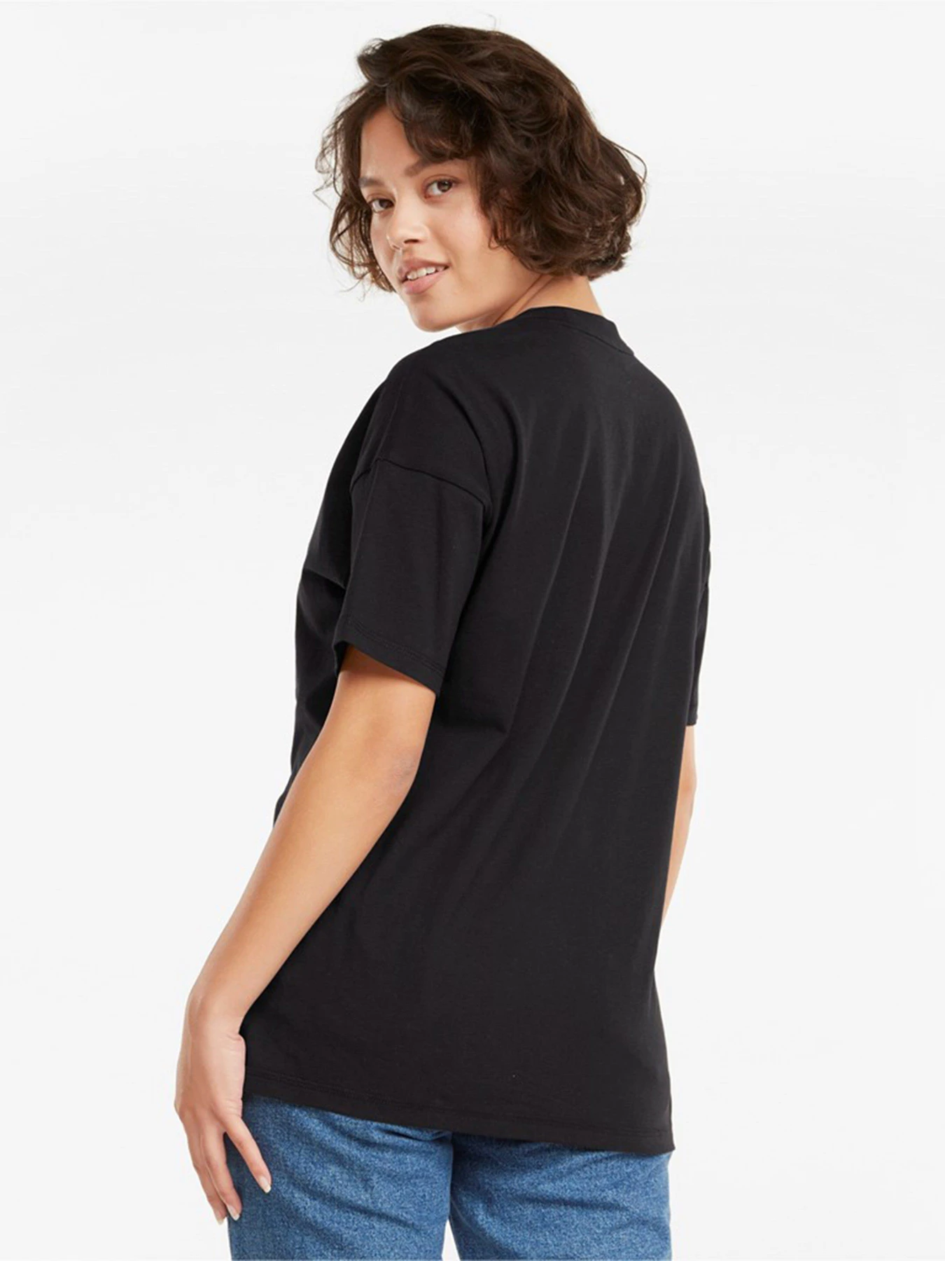 Футболки і поло PUMA HER Tee модель 58949301 Футболки і поло PUMA HER Tee модель 58949301 Фото