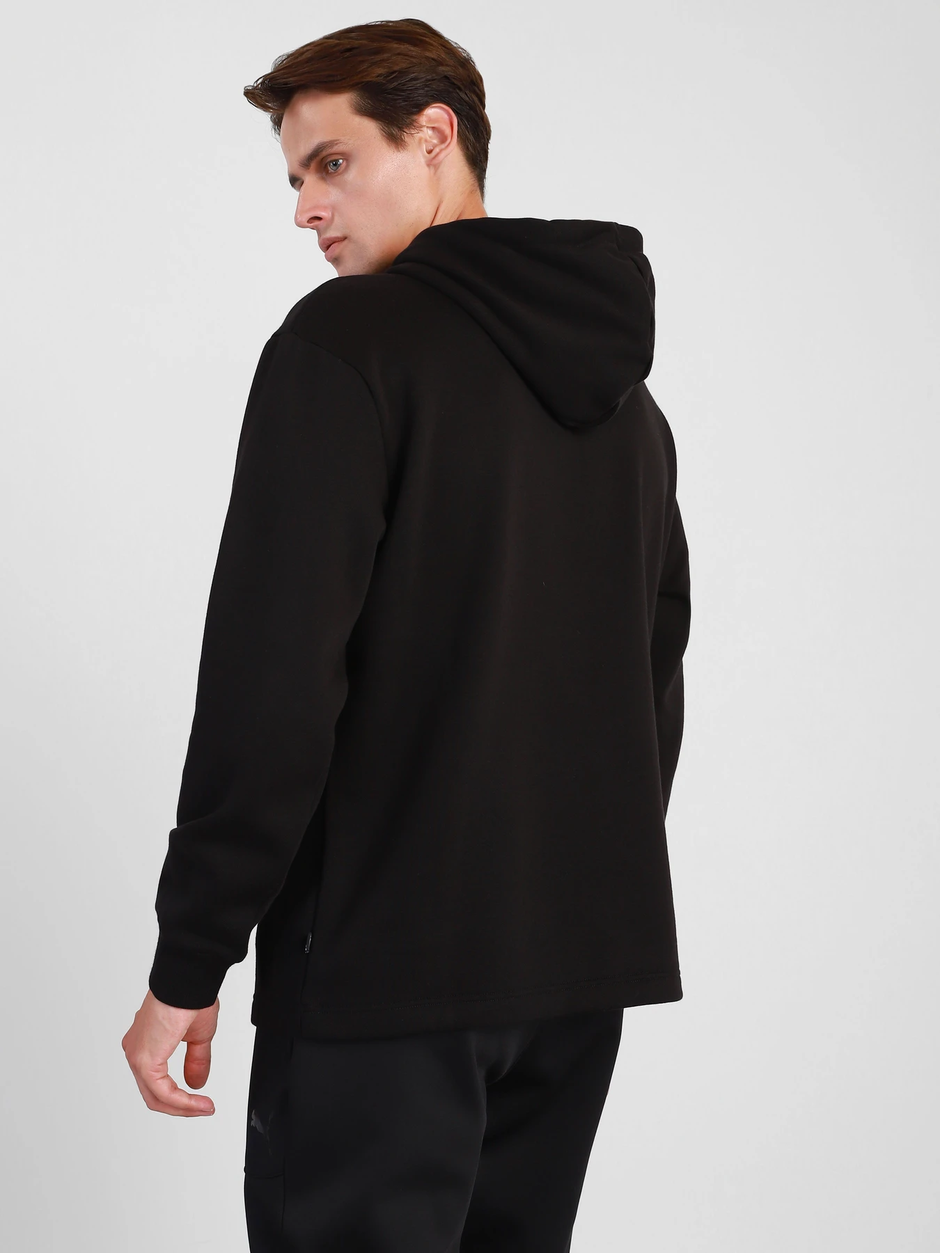 Худи и свитшоты PUMA ESS+ модель 84595301 Худи и свитшоты PUMA ESS+ модель 84595301 Фото
