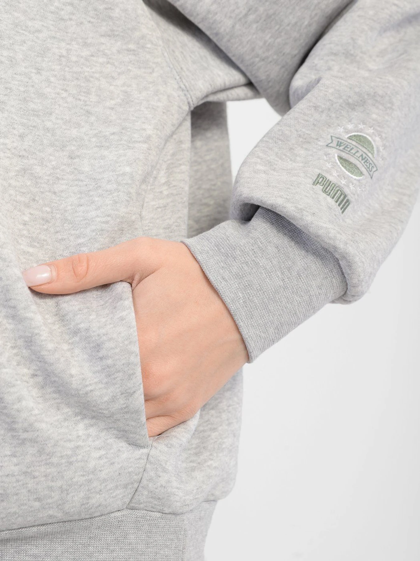 Худі та світшоти PUMA WELLNESS CLUB модель 53432004 Худі та світшоти PUMA WELLNESS CLUB модель 53432004 Фото
