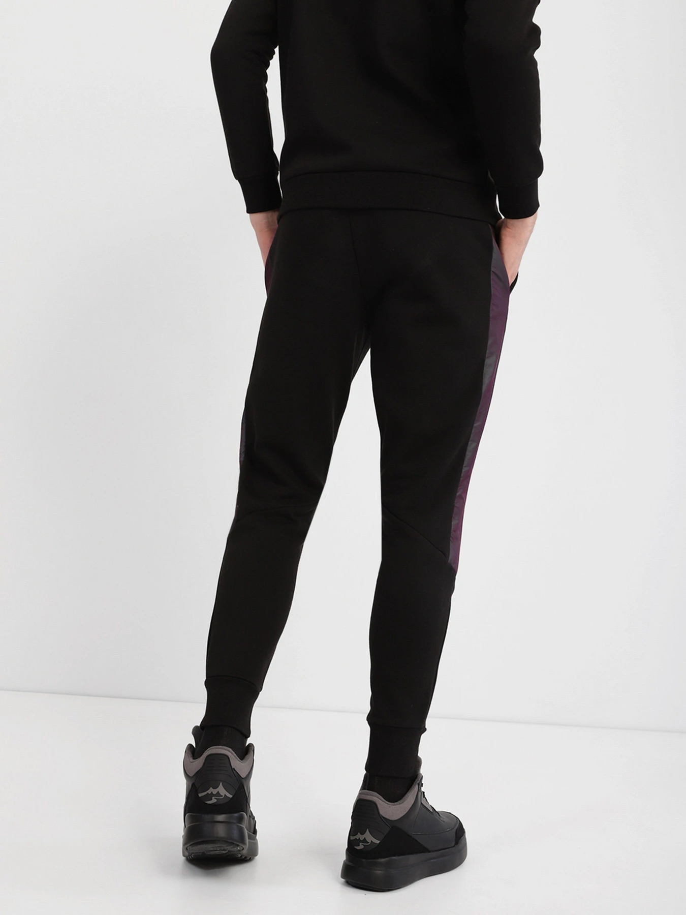 Штани PUMA Cyber Crew модель 84817701 Штани PUMA Cyber Crew модель 84817701 Фото