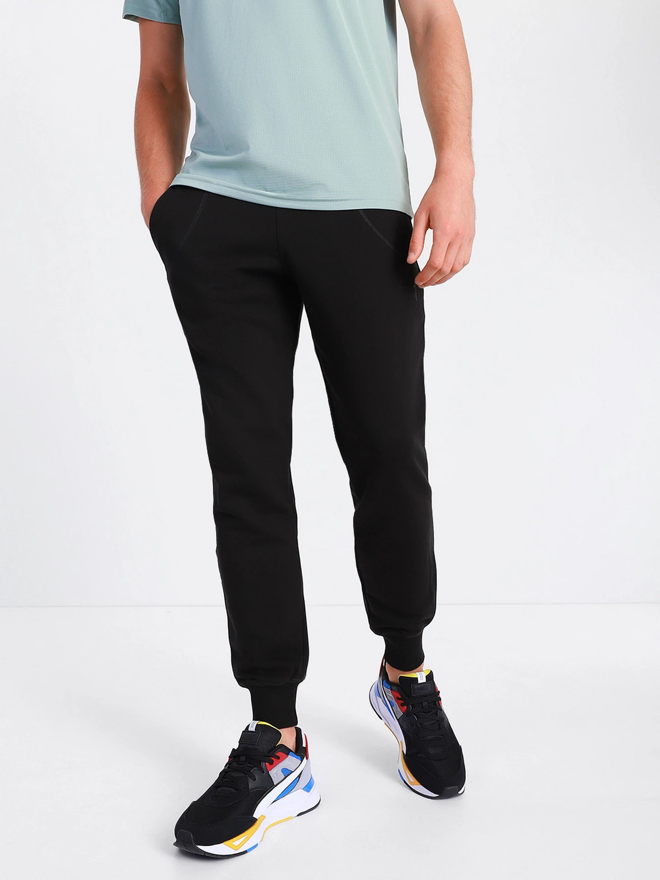 Брюки PUMA JTS Pants TR модель 53229401 Брюки PUMA JTS Pants TR модель 53229401 Фото
