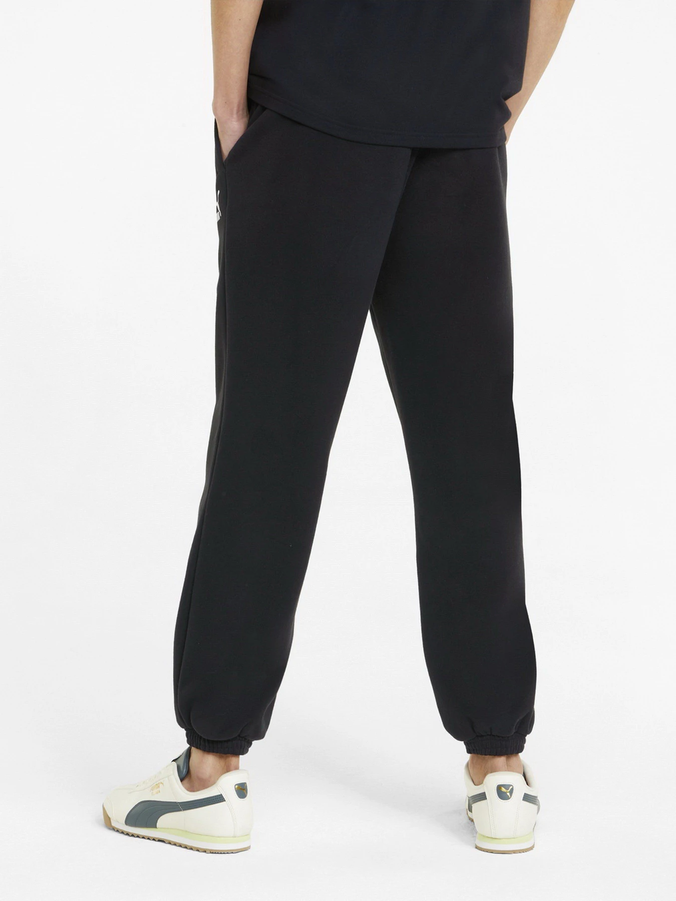 Штани PUMA Classics Relaxed модель 53505801 Штани PUMA Classics Relaxed модель 53505801 Фото