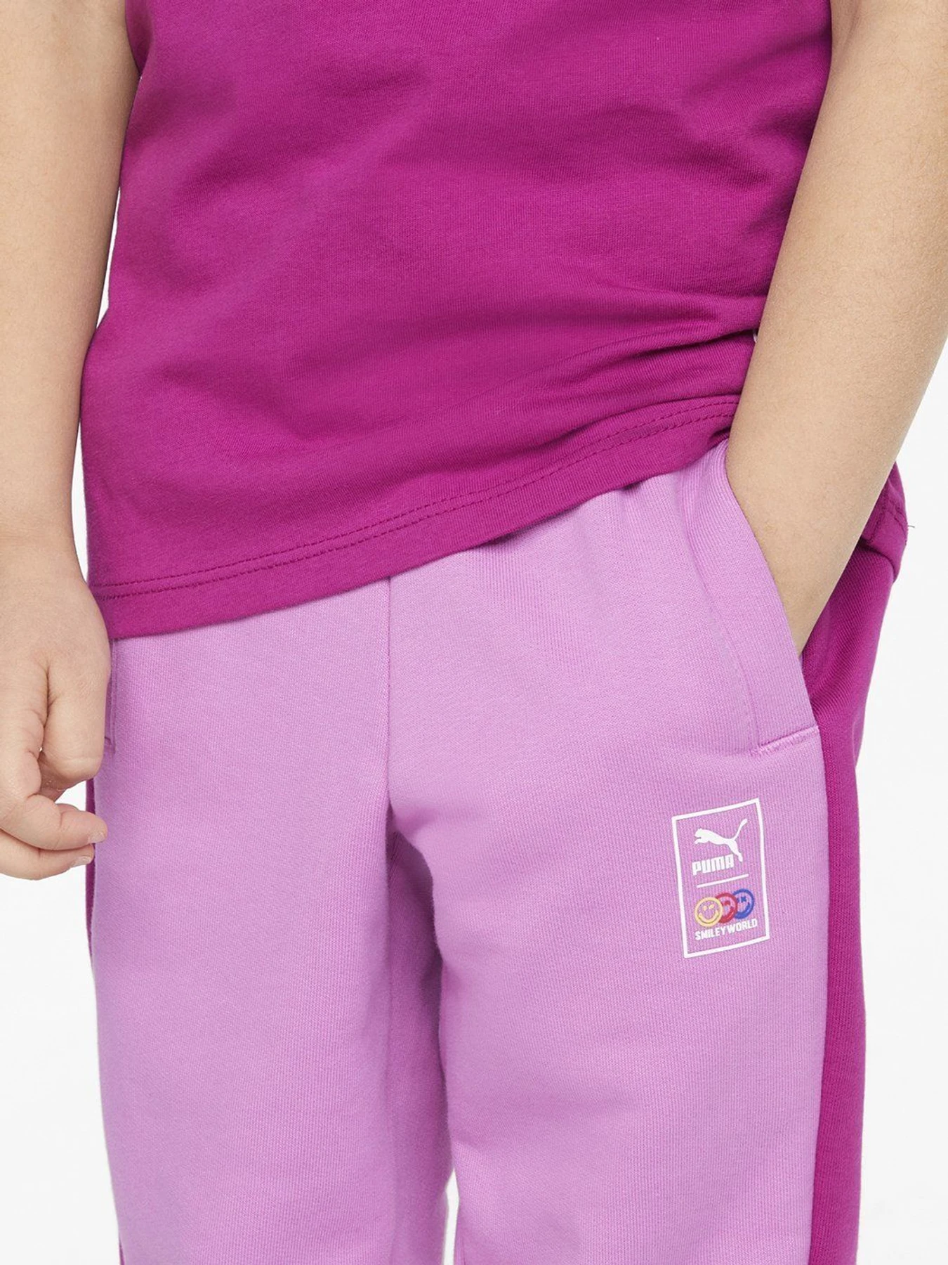 Брюки PUMA x SMILEYWORLD модель 53341315 Брюки PUMA x SMILEYWORLD модель 53341315 Фото