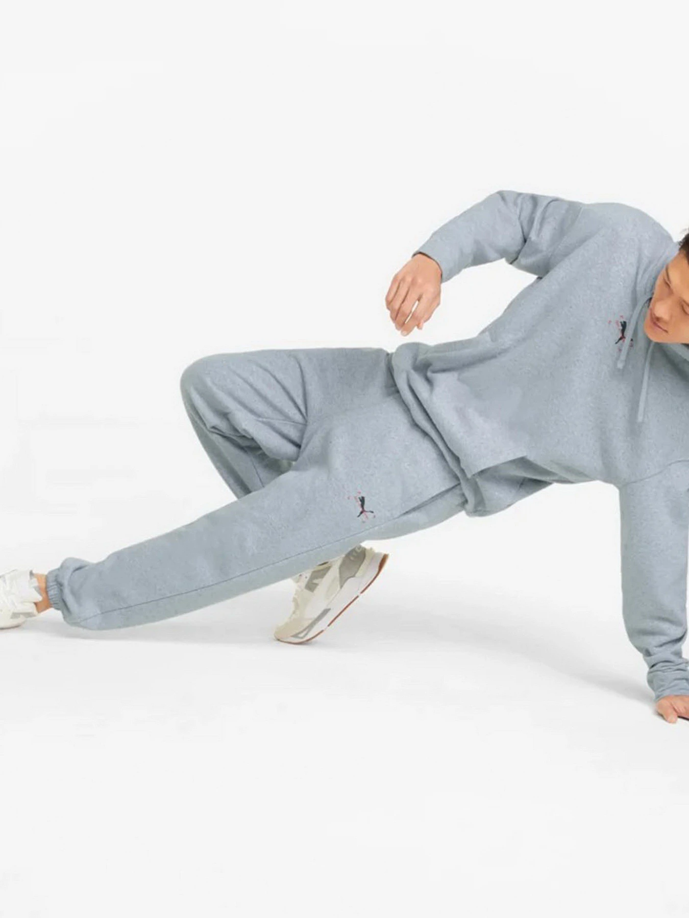 Брюки PUMA RE:Collection модель 53395904 Брюки PUMA RE:Collection модель 53395904 Фото