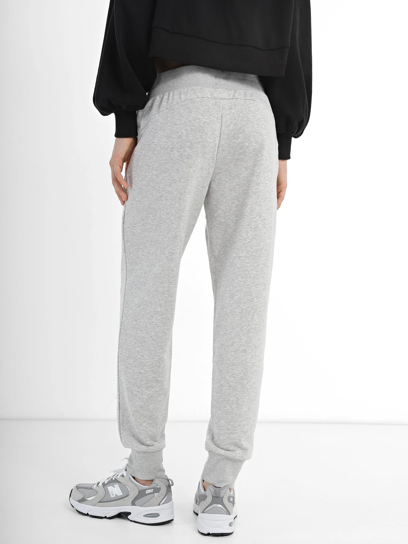 Брюки PUMA Essentials модель 84720402 Брюки PUMA Essentials модель 84720402 Фото