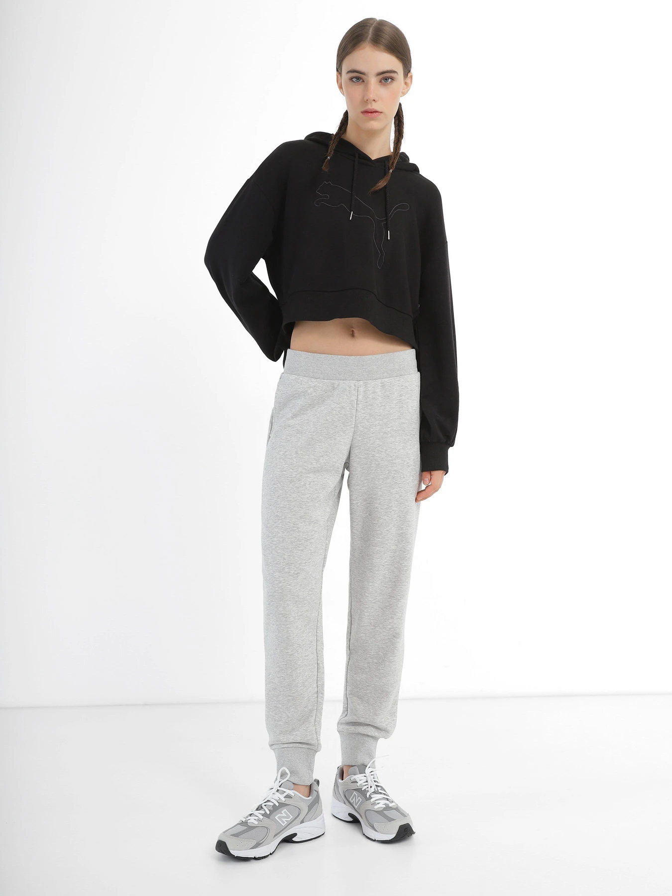 Брюки PUMA Essentials модель 84720402 Брюки PUMA Essentials модель 84720402 Фото