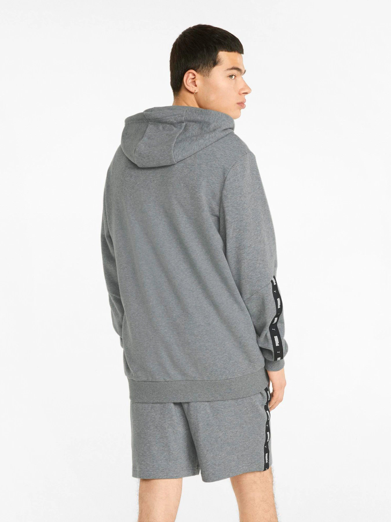 Худи и свитшоты PUMA ESS+ модель 84876803 Худи и свитшоты PUMA ESS+ модель 84876803 Фото