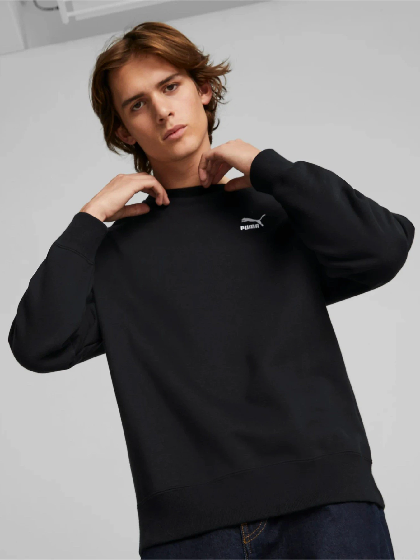 Худі та світшоти PUMA Classics Relaxed Crew модель 53674601 Худі та світшоти PUMA Classics Relaxed Crew модель 53674601 Фото