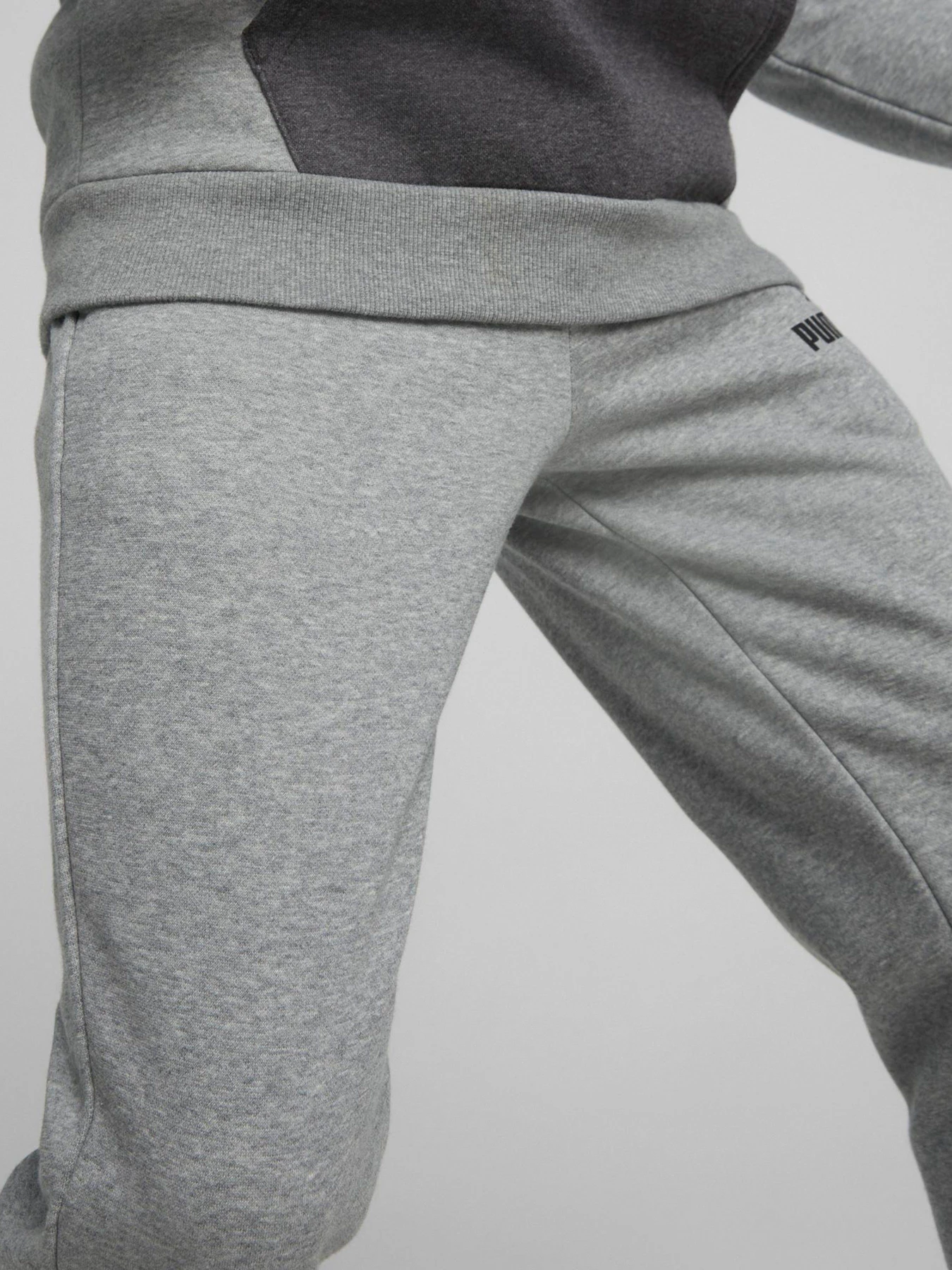 Костюмы PUMA Hooded Tracksuit модель 67003403 Костюмы PUMA Hooded Tracksuit модель 67003403 Фото