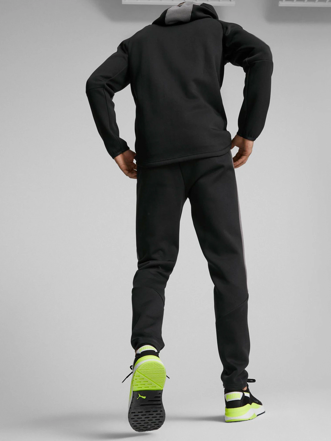Брюки PUMA Evostripe модель 84991701 Фото